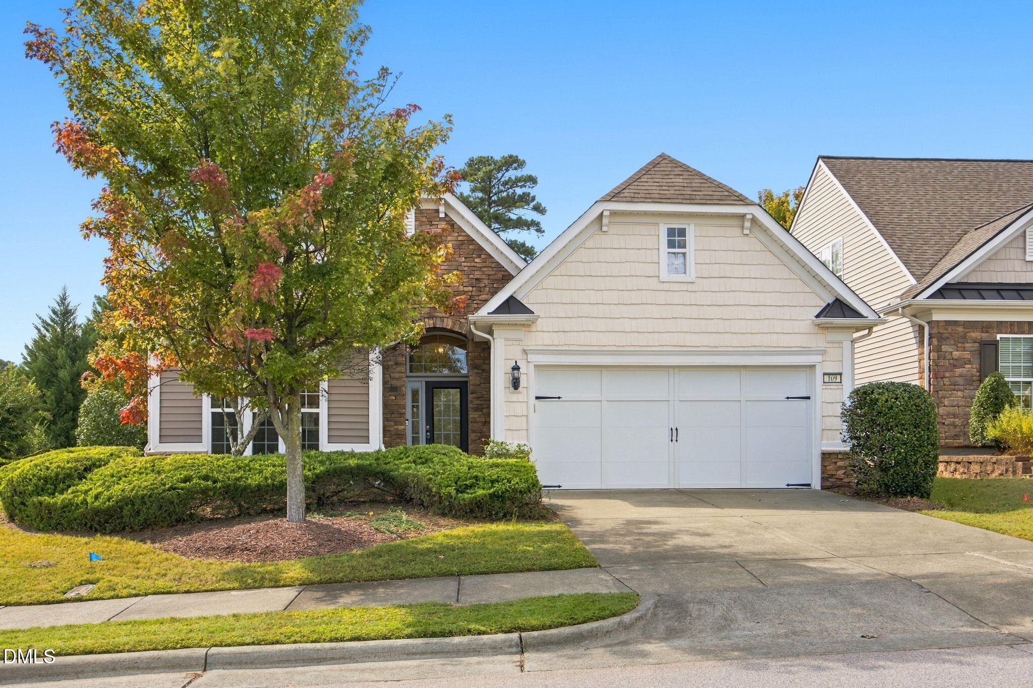 109 Abbey View Way