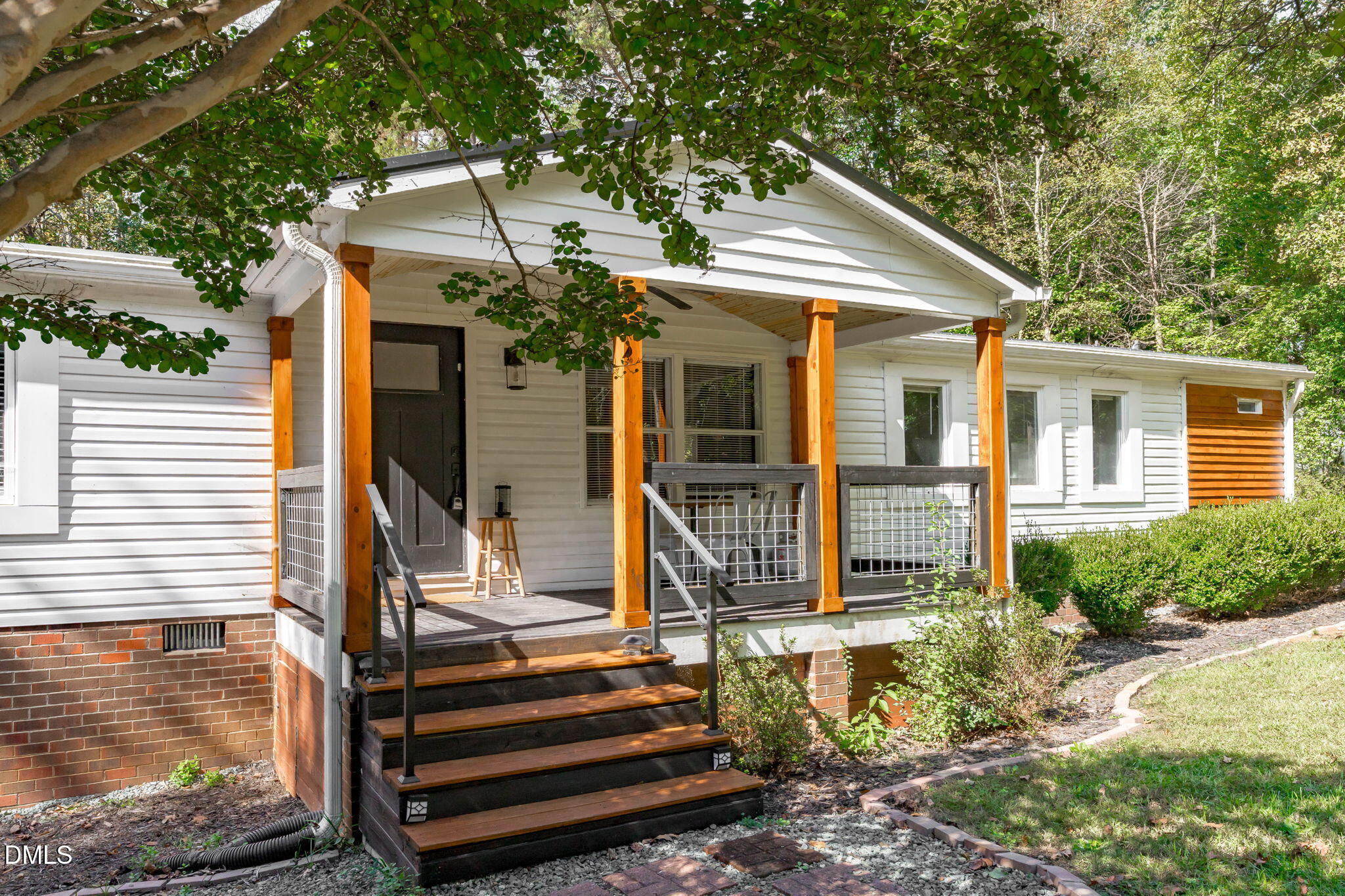 5257 Lloyd Hill Lane