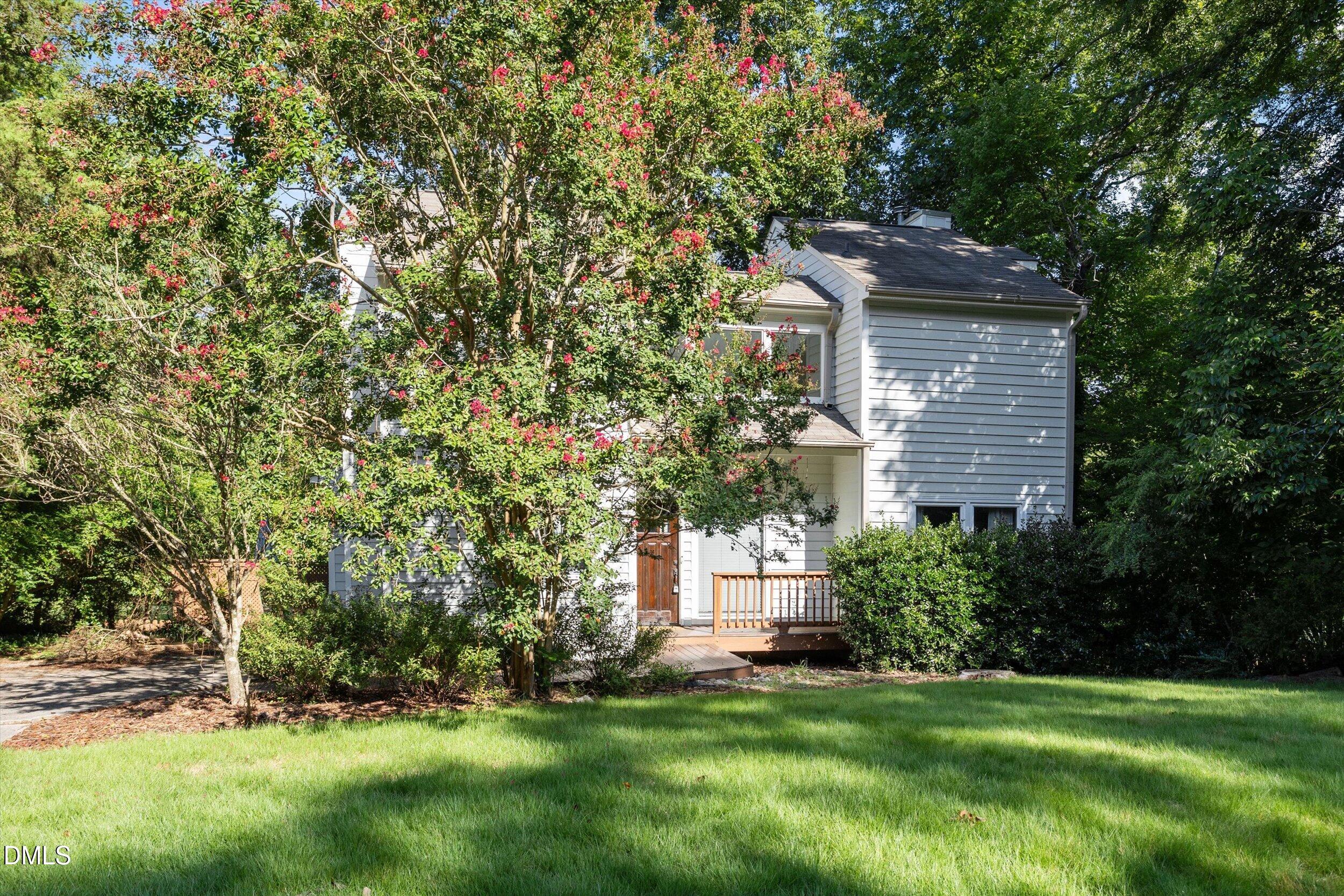 5 Sandstone Ridge Drive