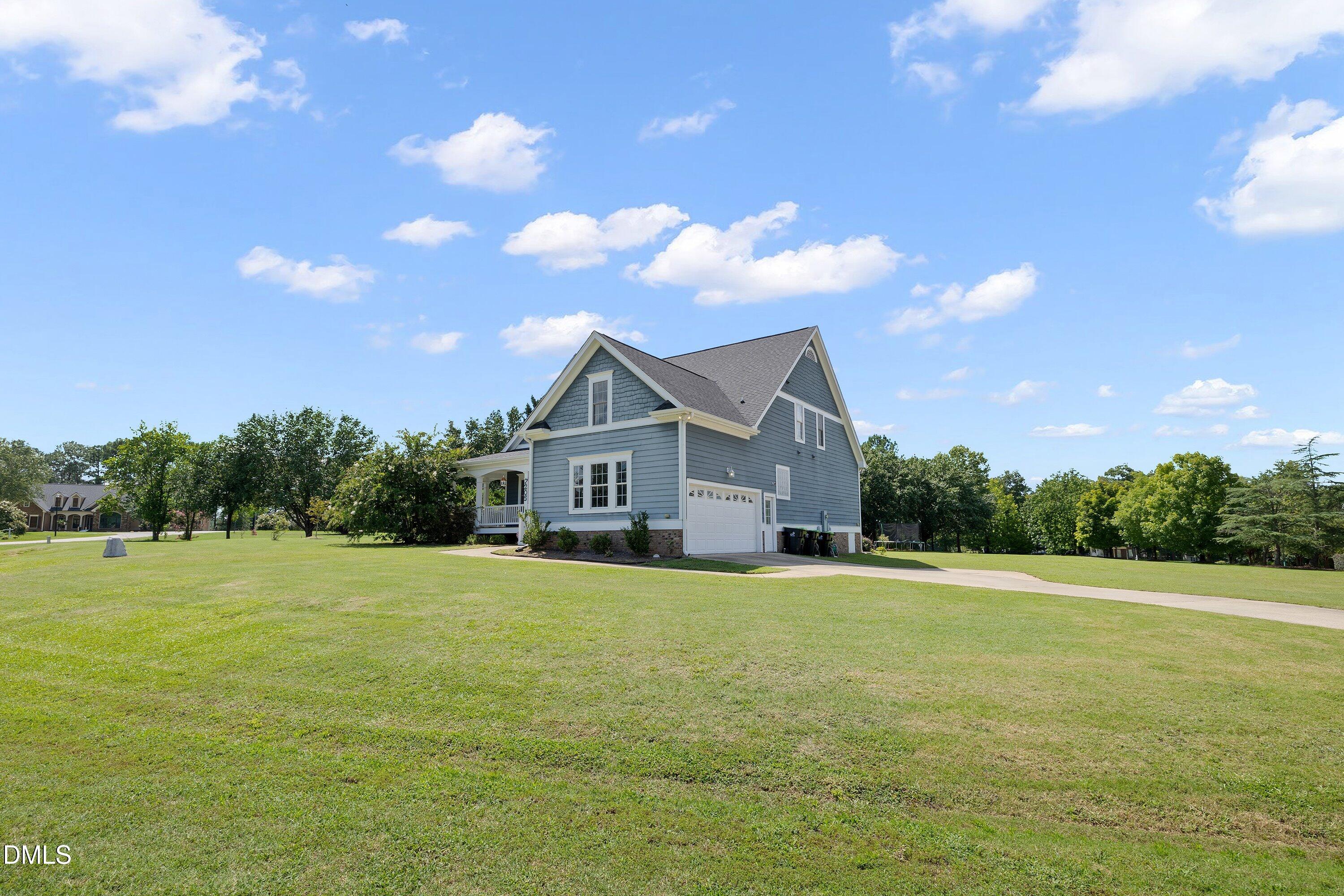 7205 Racerunner Court