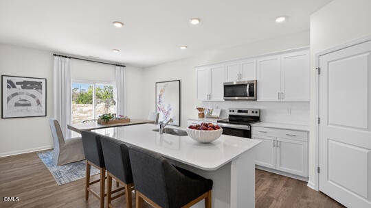 2703 Luxborough Lane