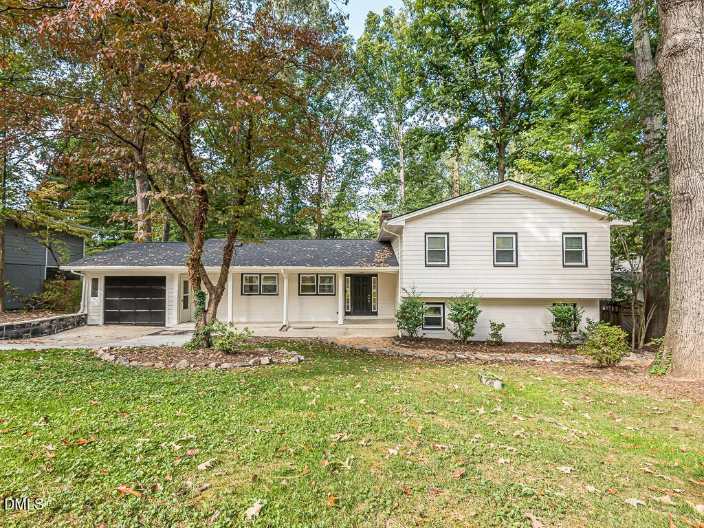 5025 Quail Hollow Drive