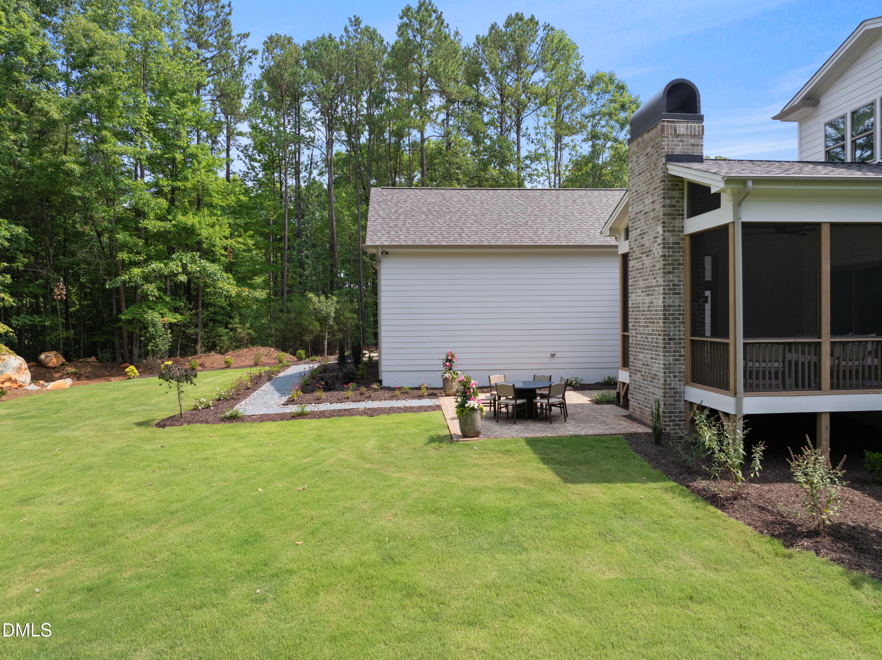 162 Buck Terrace