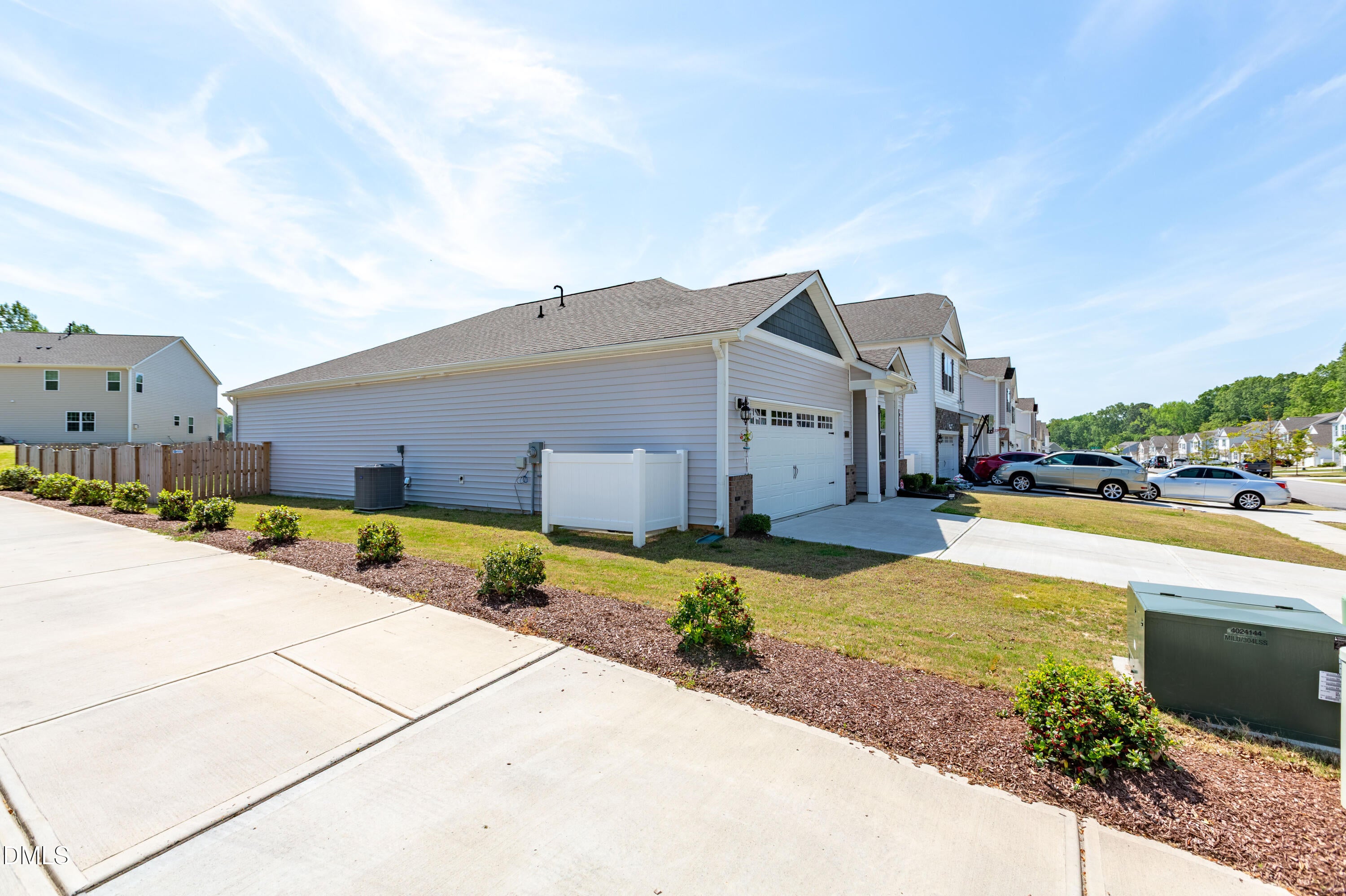 1015 Saddlebrook Drive