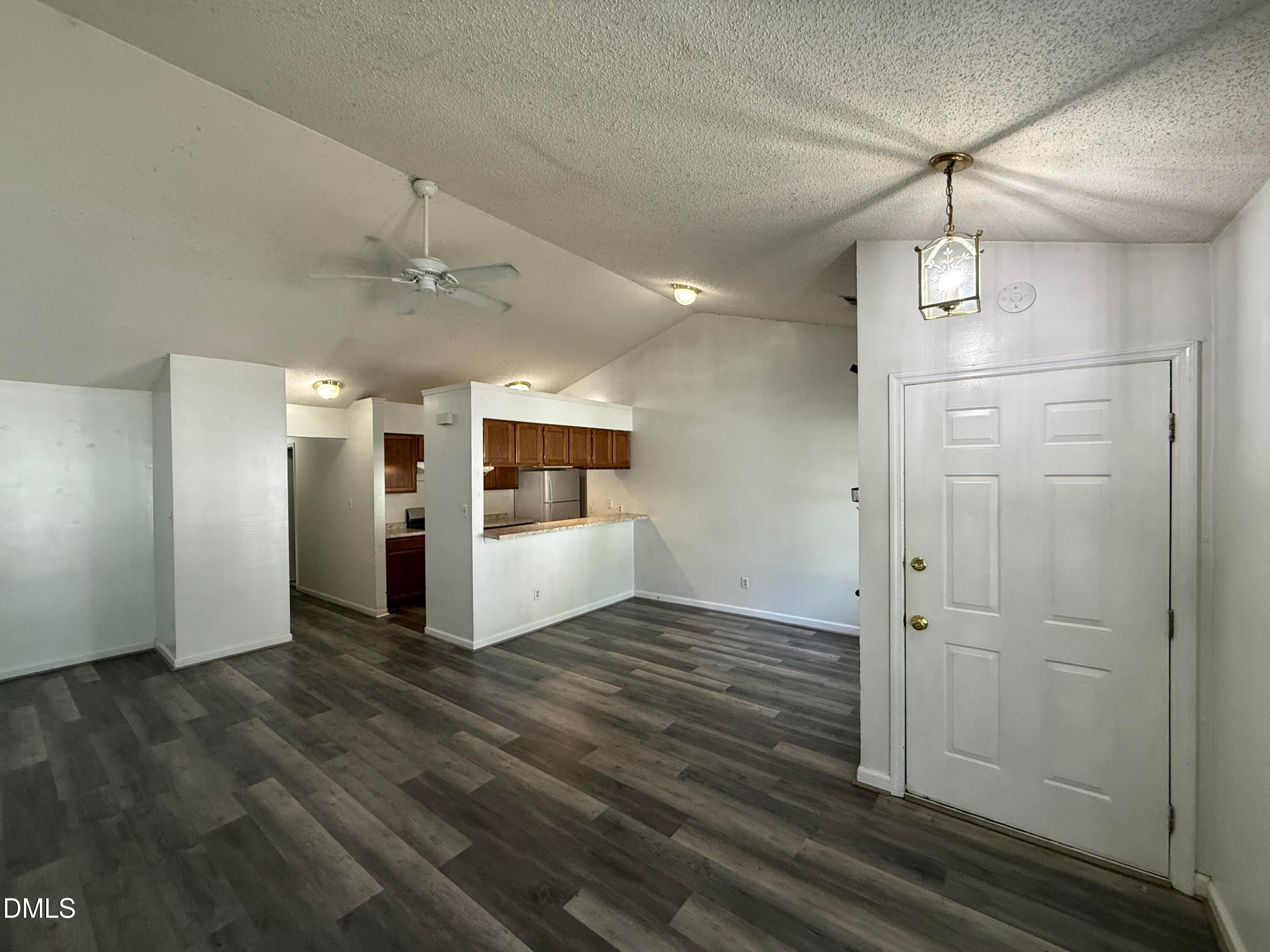 2925 Golden Oak Court 2925