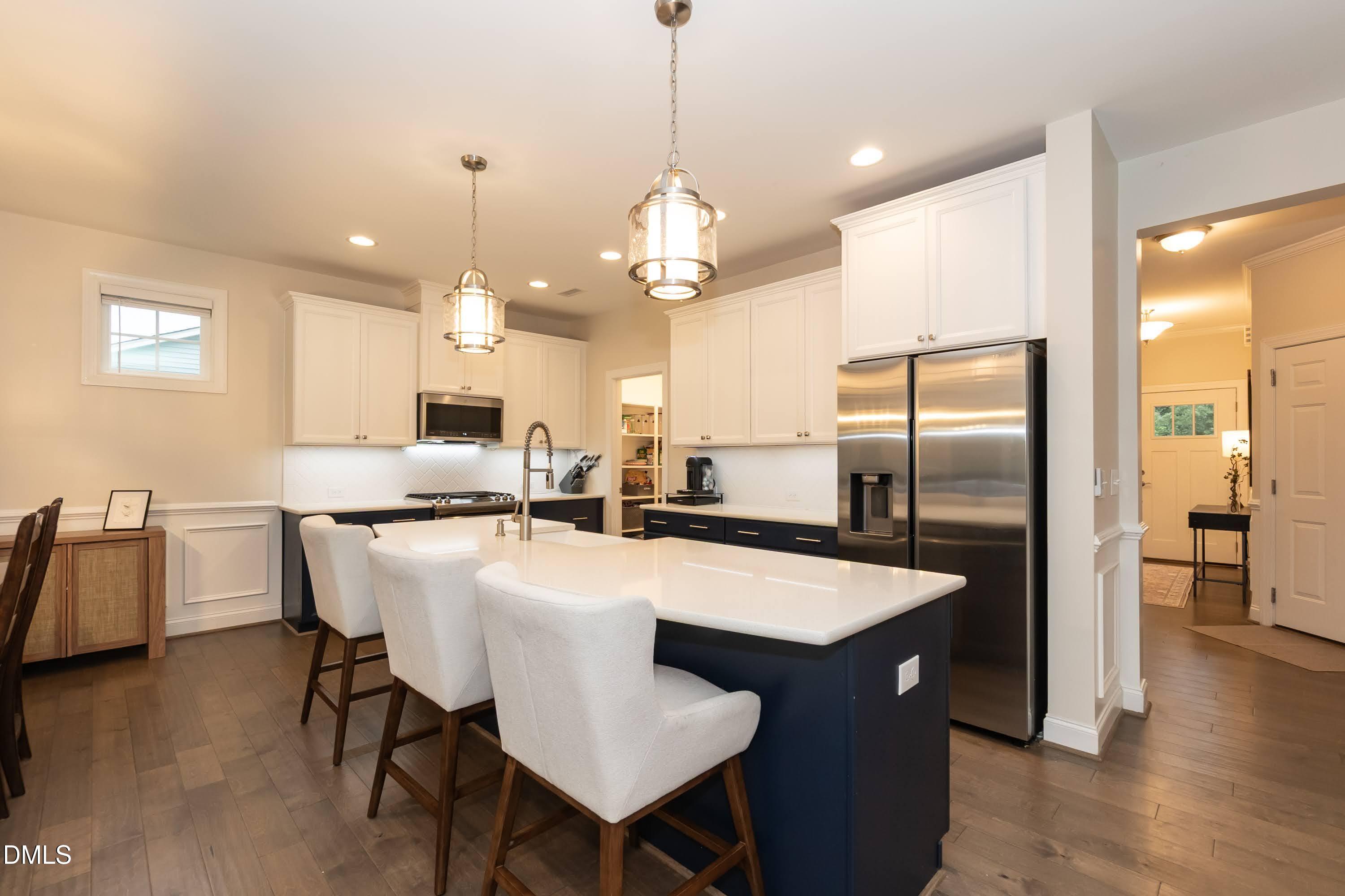 517 Granite View Drive
