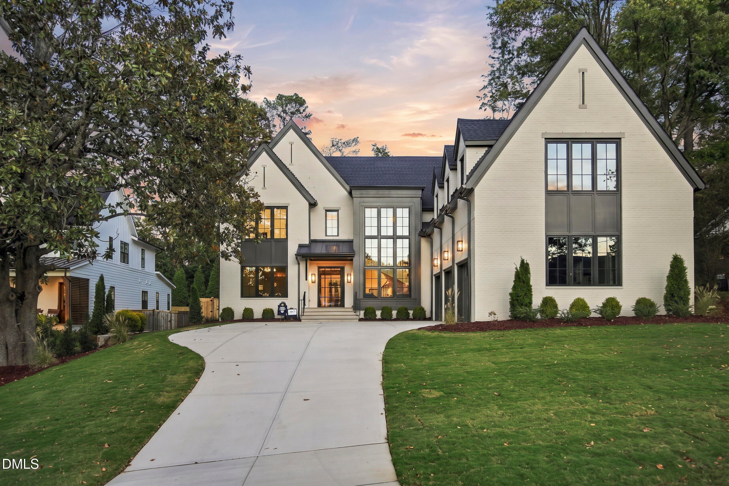 5042 Langley Circle