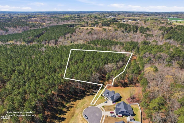 580 LAMBERT LN, FUQUAY VARINA, NC 27526 - Image 183339ca6ea6649f3e1e2f66f710e616/2273001496