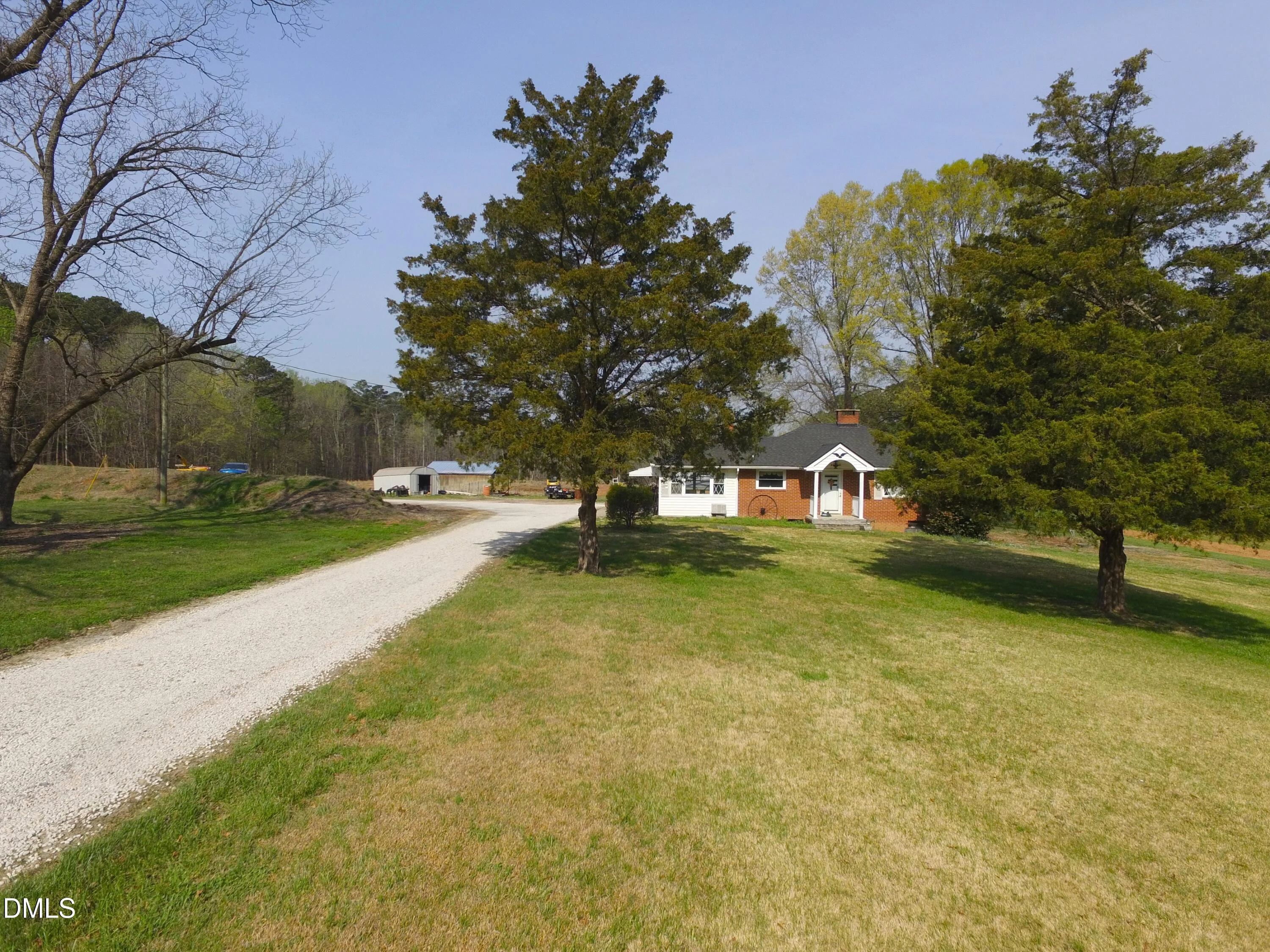 2917 Redwood Road