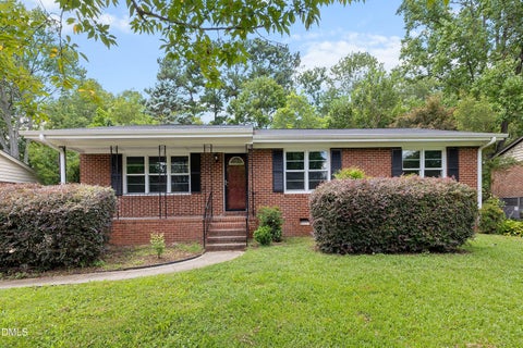 Photo of 3729 Arrowwood Drive, Raleigh, NC 27604 (MLS # 10185065)