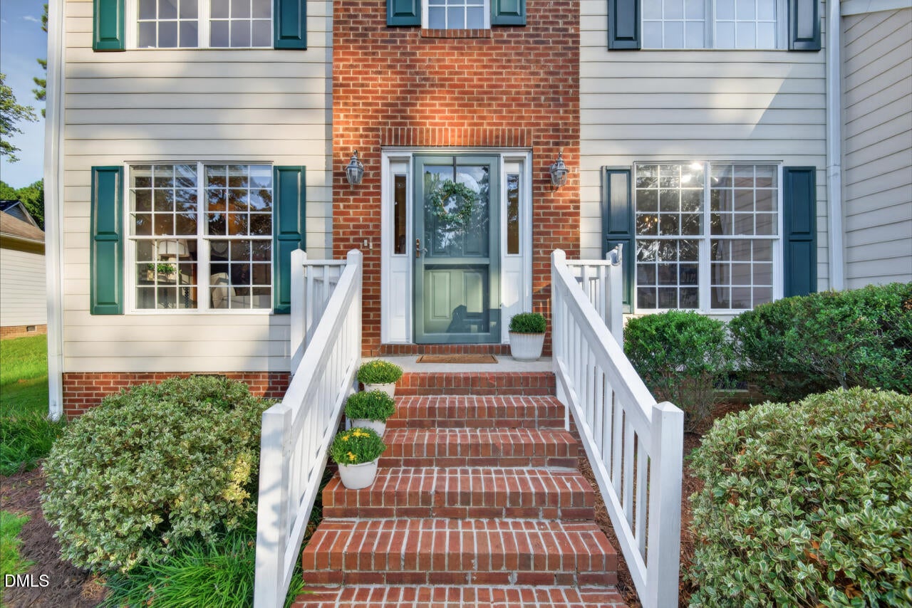 6111 Chesden Drive
