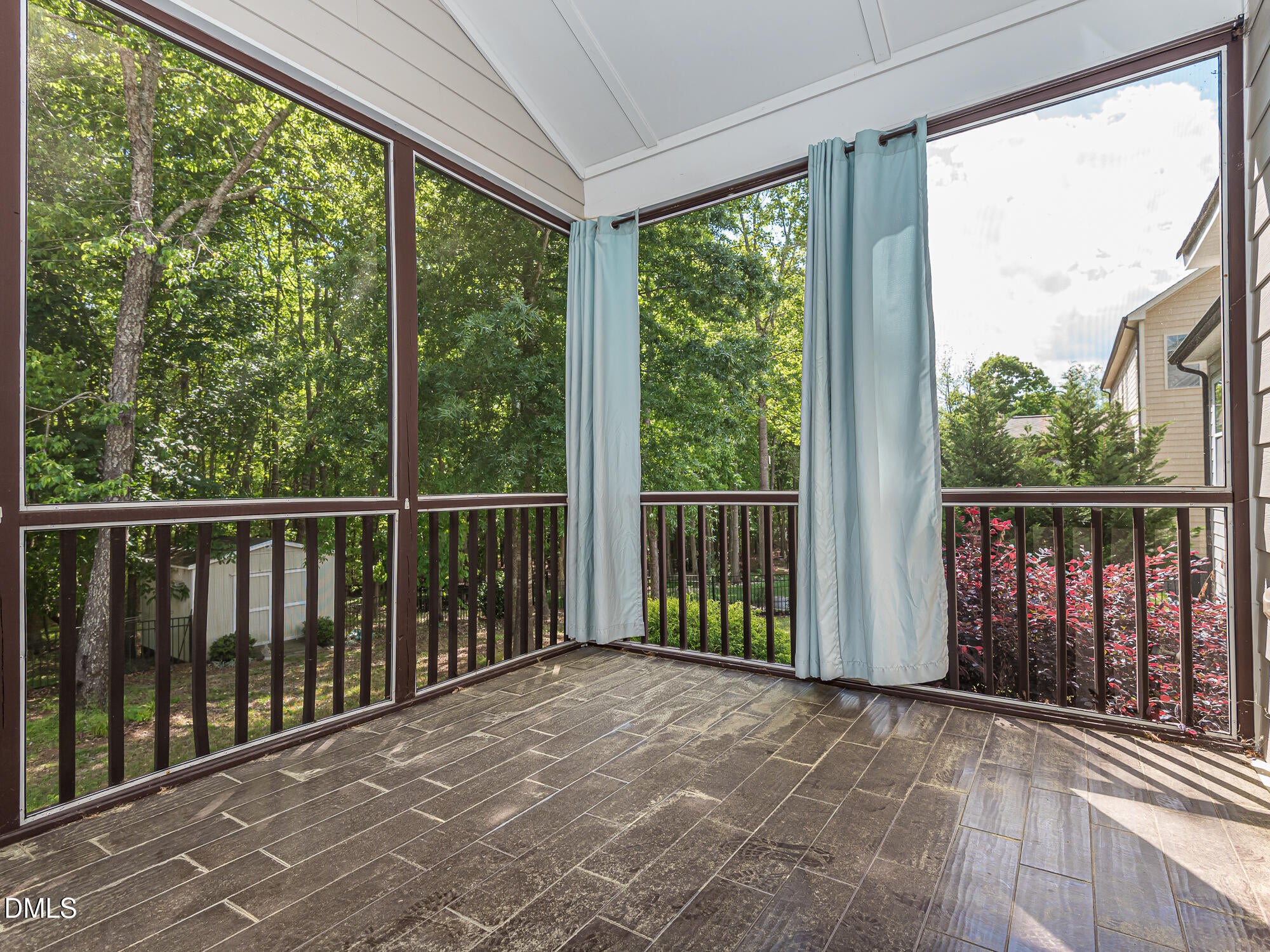 337 Shadowdale Lane