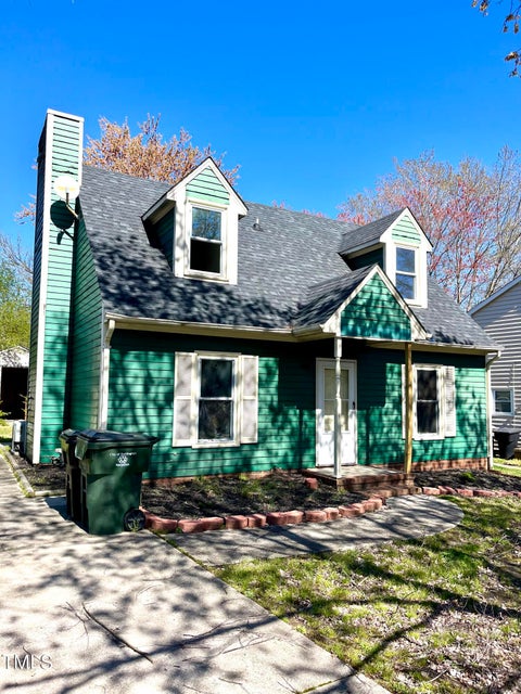 Photo for 732 Huntington Court