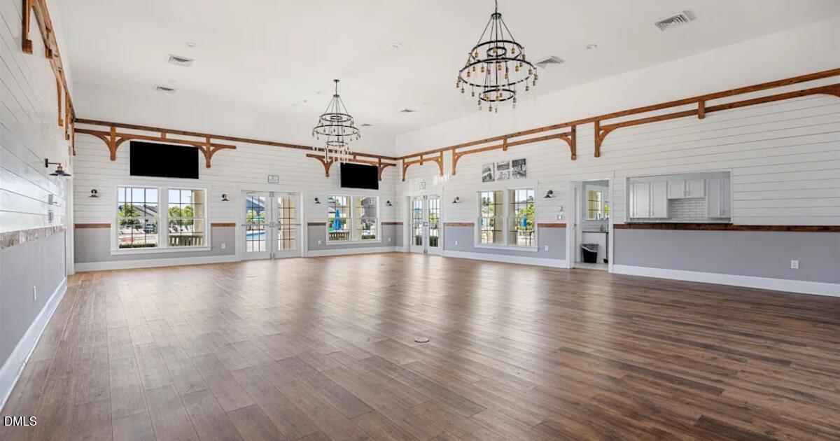 1133 Little Gem Lane