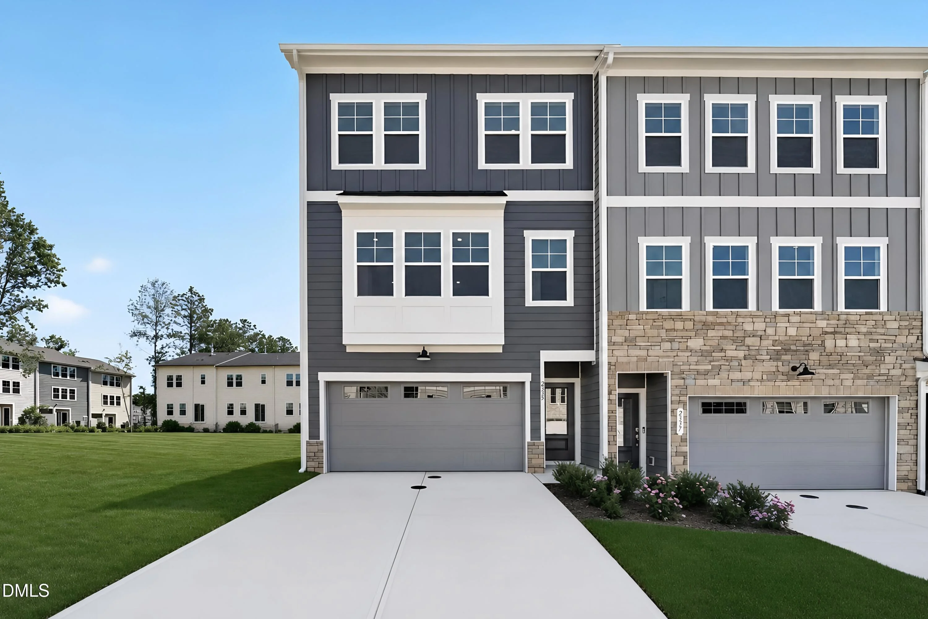 2326 Gracie Lane
