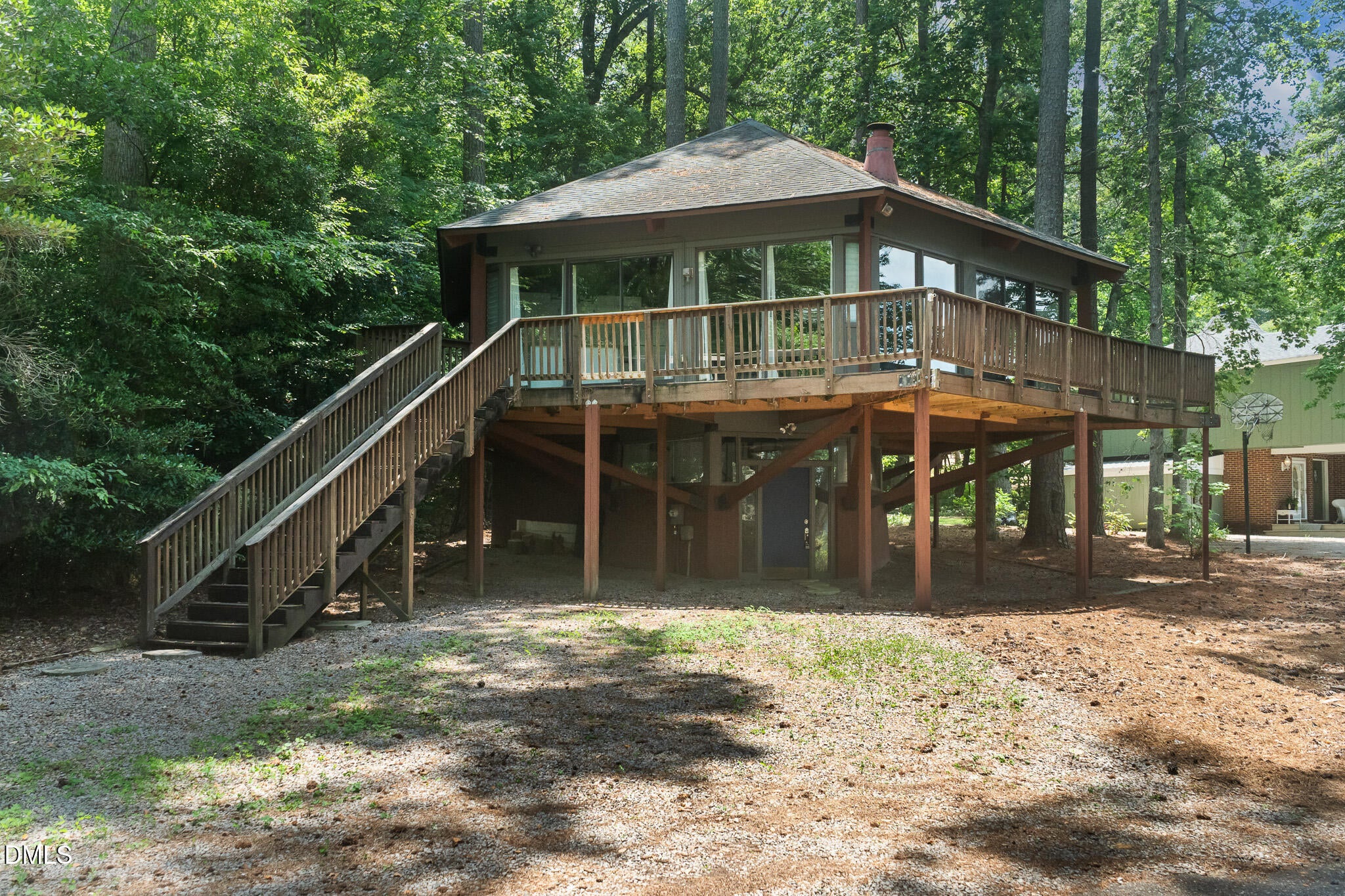 829 Eagles Nest Drive