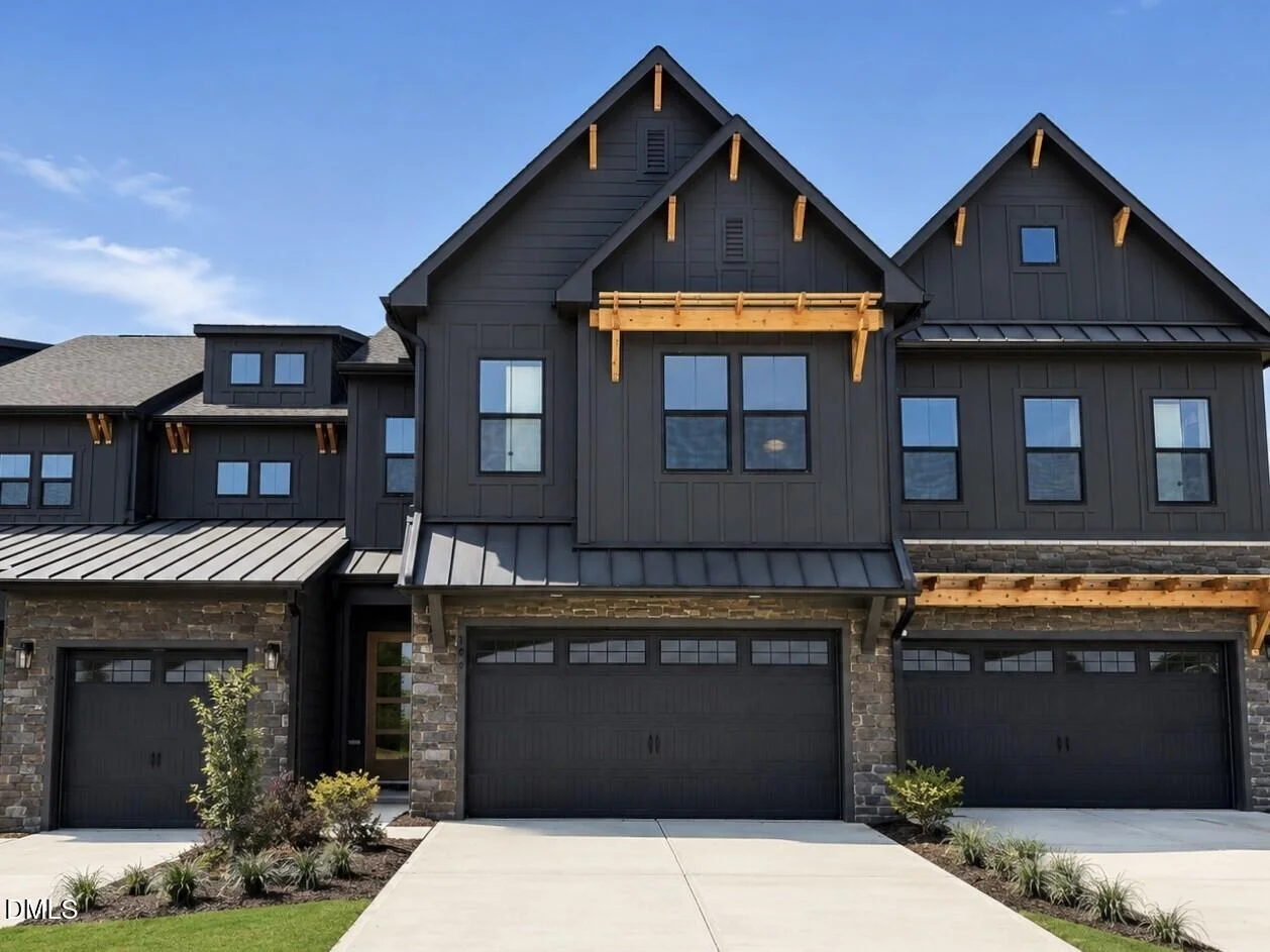 106 Golden Leaf Drive Unit 324