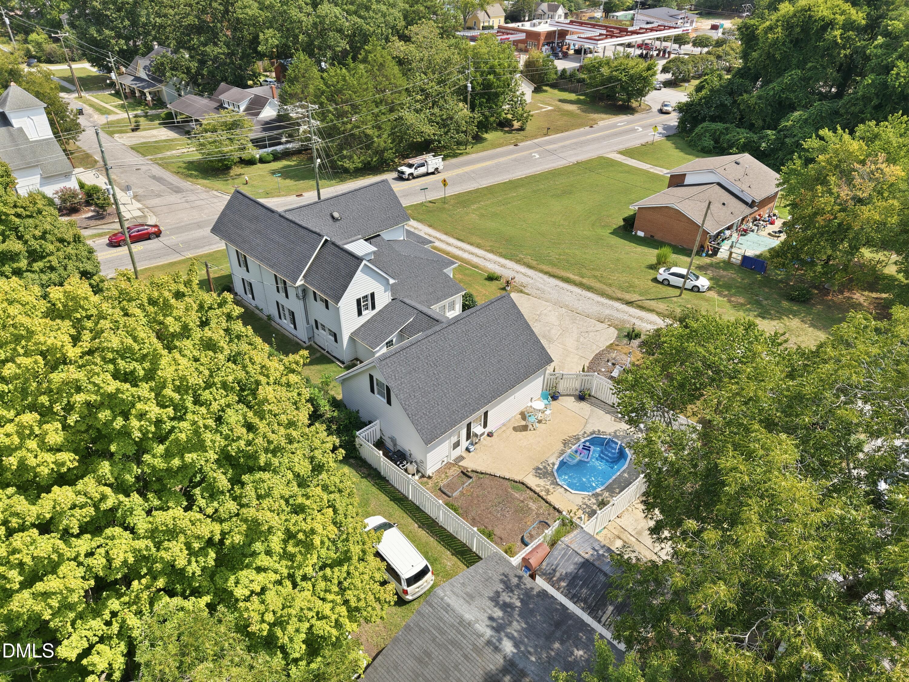 119 N College Street