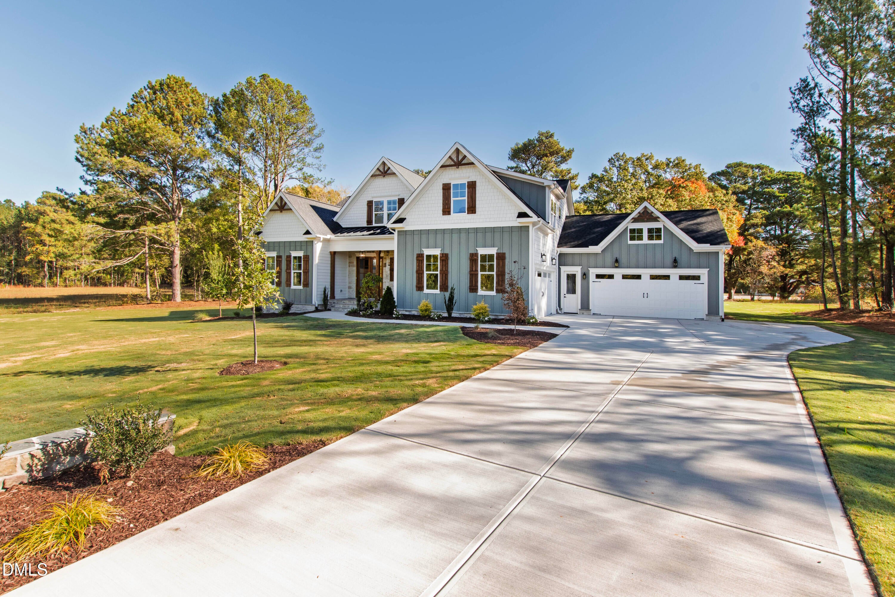 2524 Rosslare Pond Trail