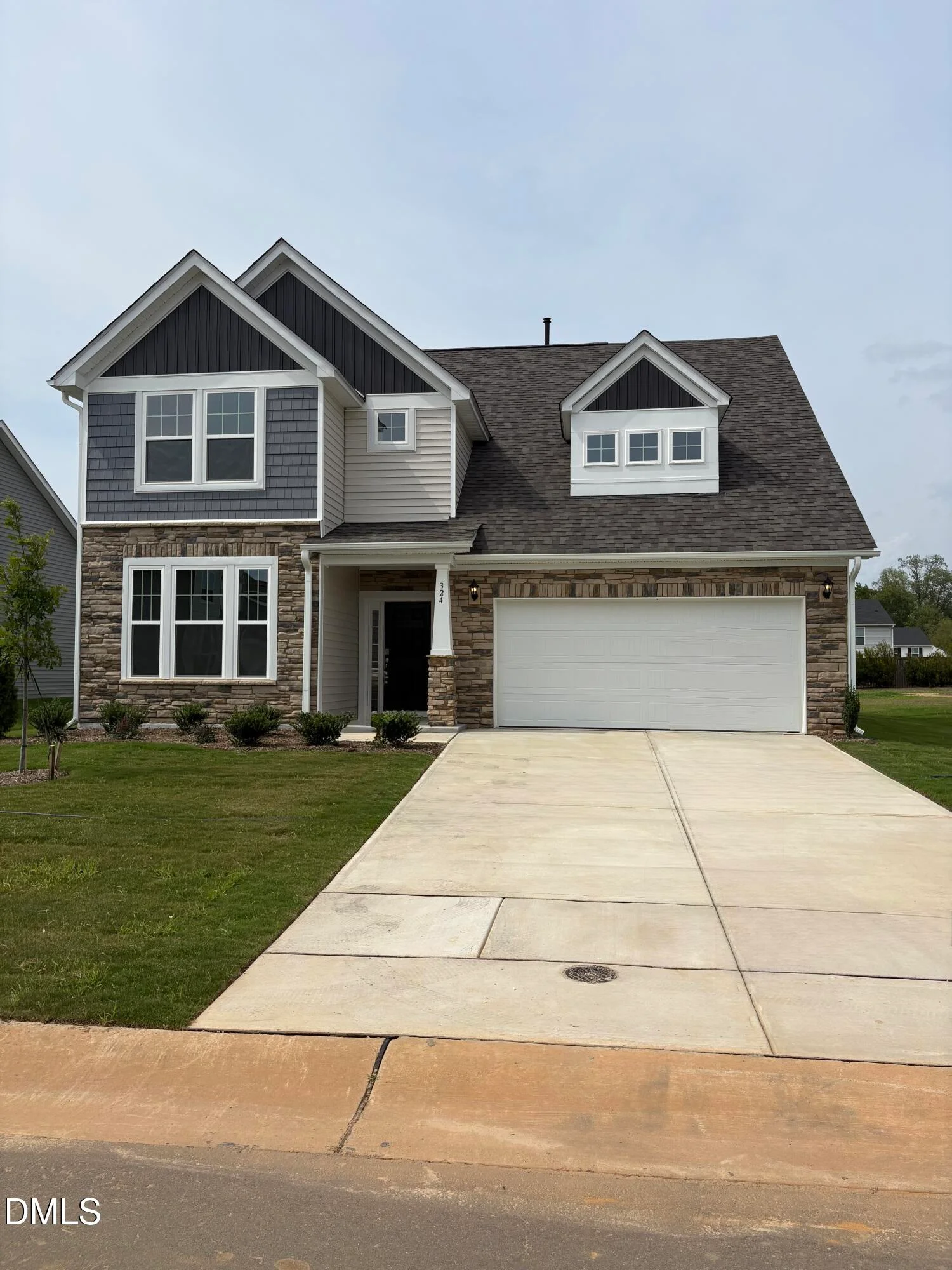 324 Peach Grv Way