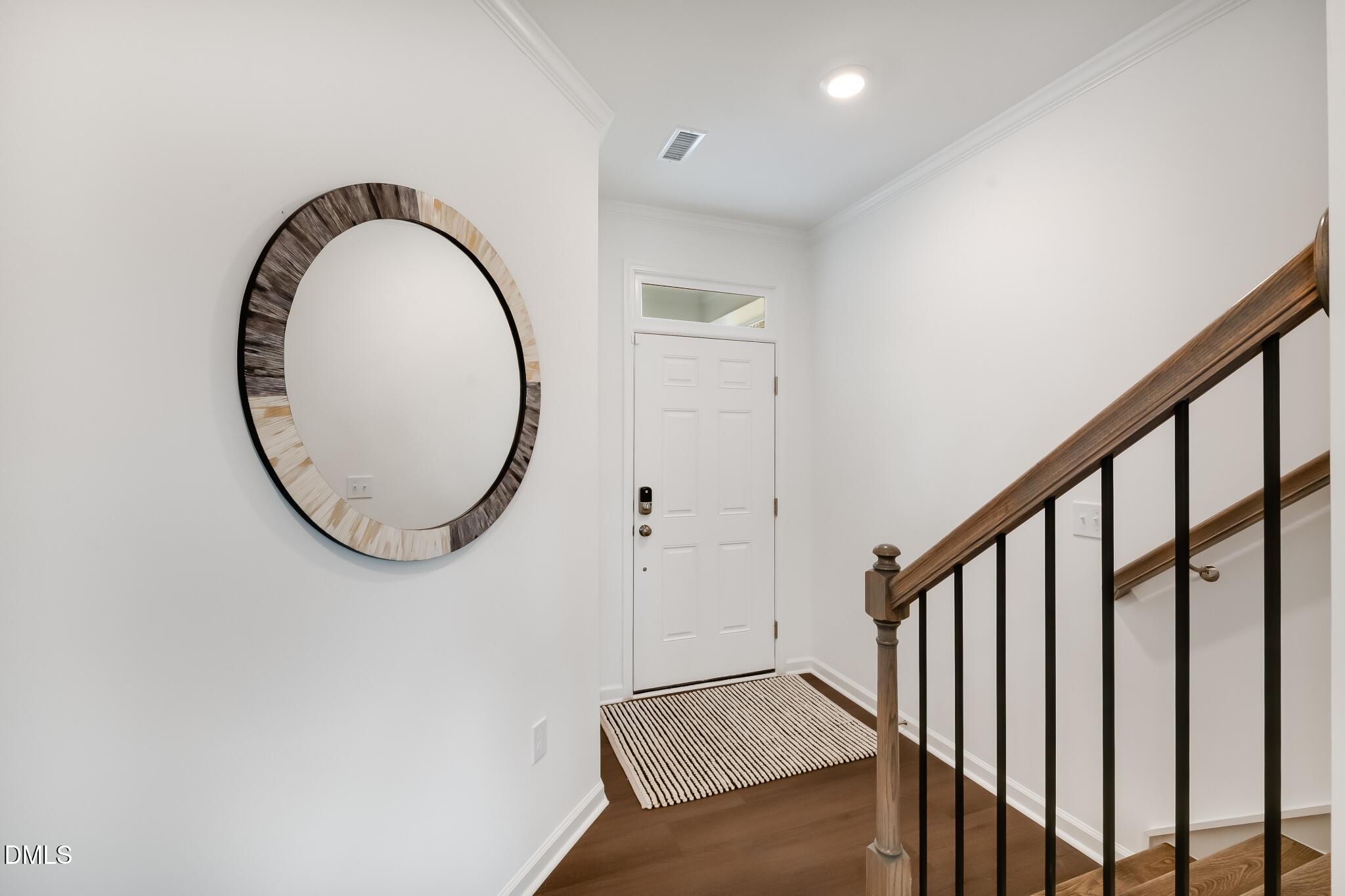 1562 Maple Br Circle