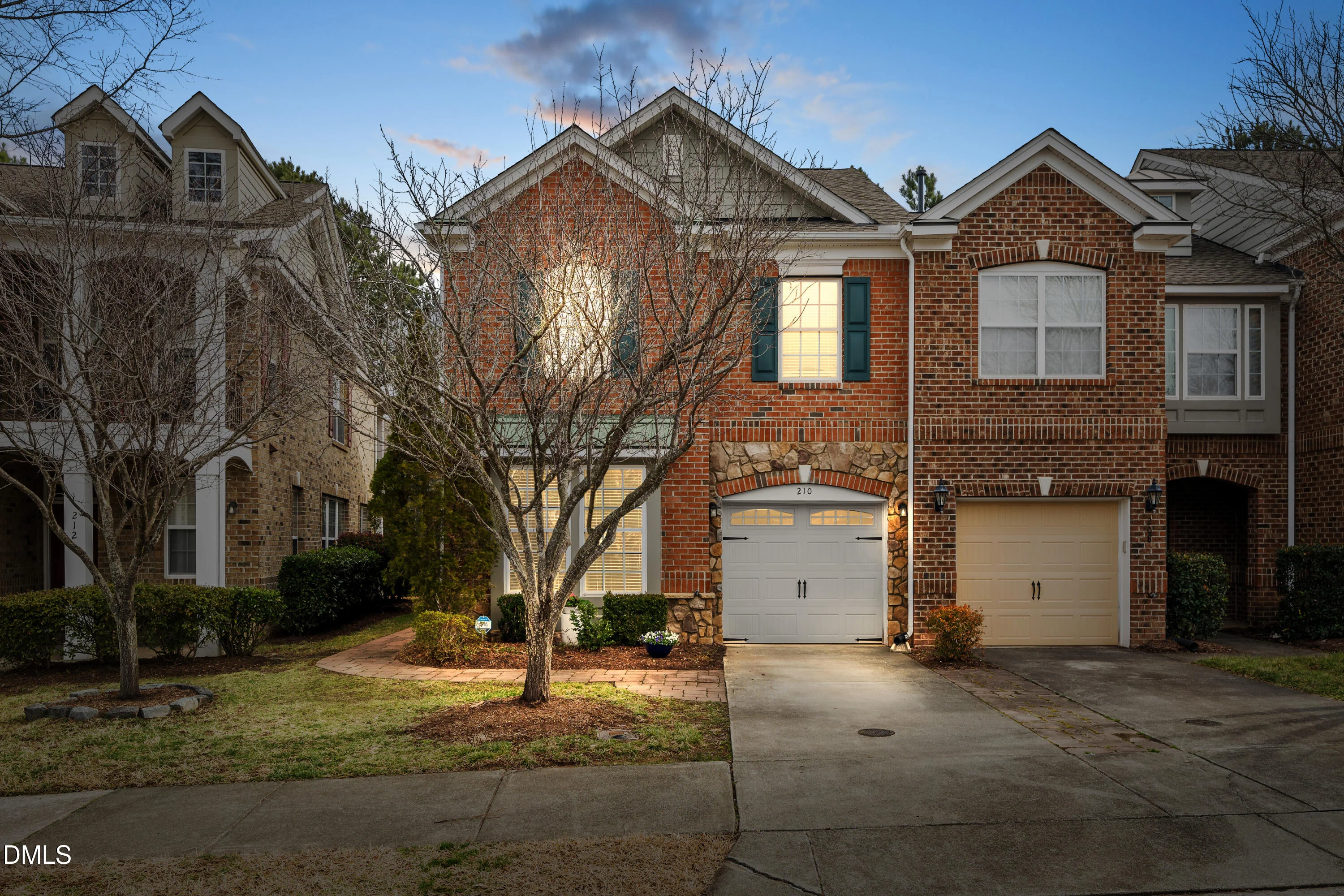 210 Lone Star Way