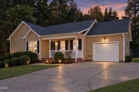 Photo of 170 Broken Lance Drive, Youngsville, NC 27596 (MLS # 10194266)