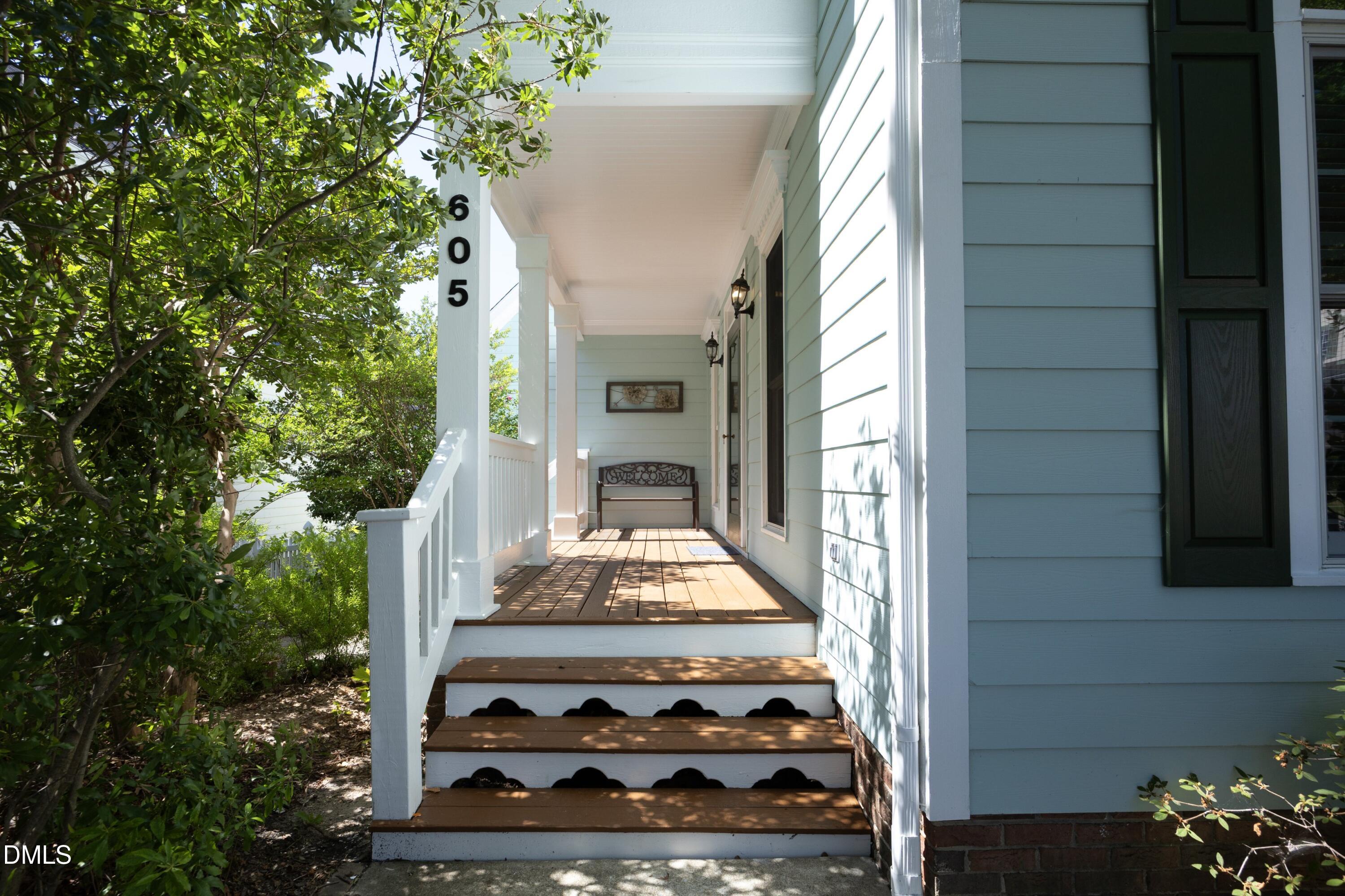 605 Carpenter Town Lane