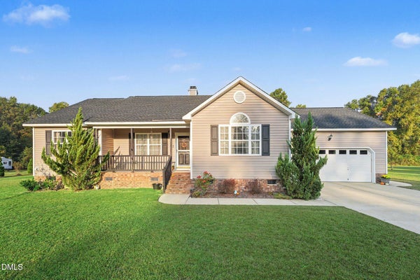80 QUINCE CT, SMITHFIELD, NC 27577 - Image 1d114cb424554c028aec3e1084ad5d55/1332251564