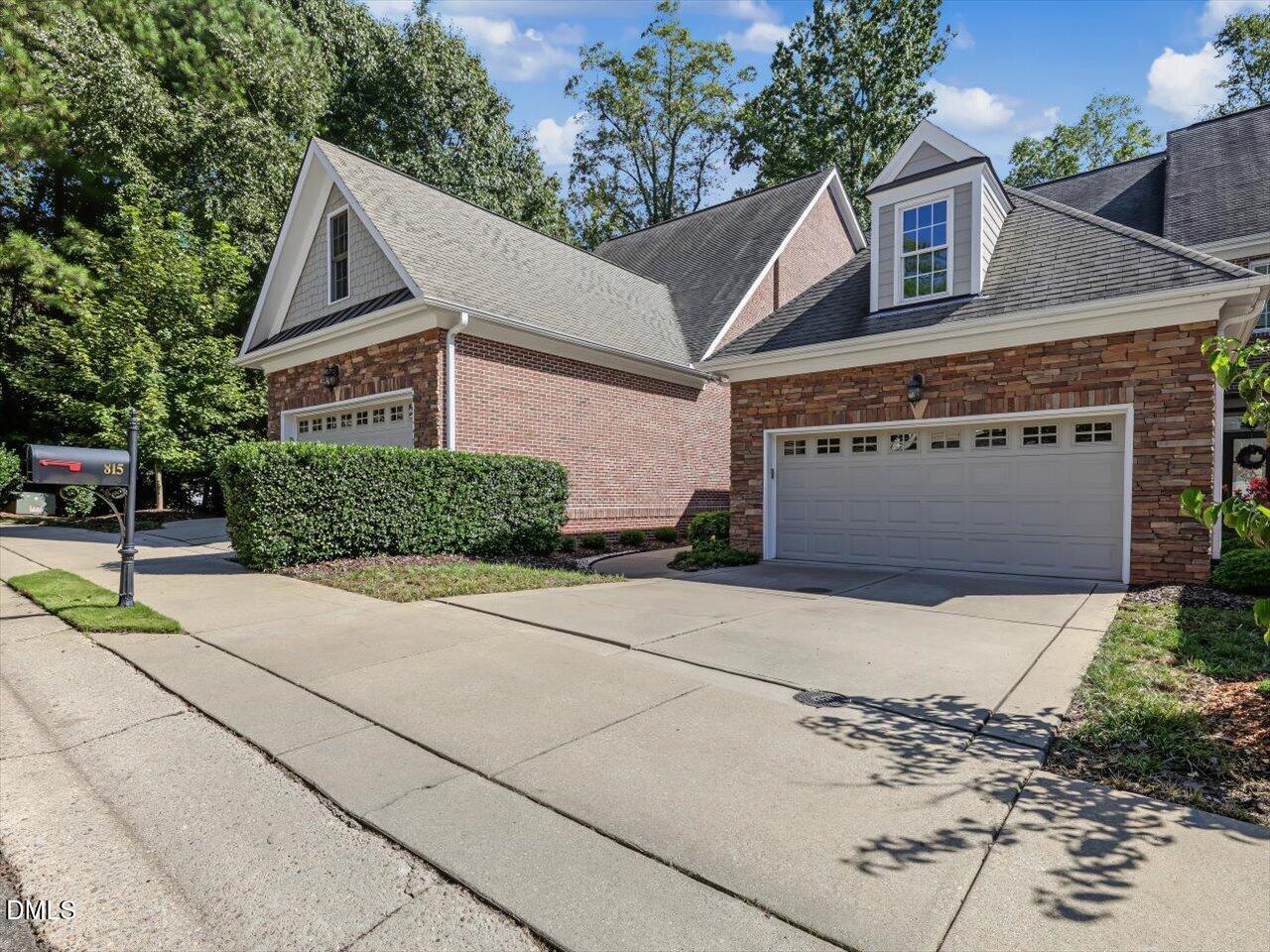 815 Running Brook Trail