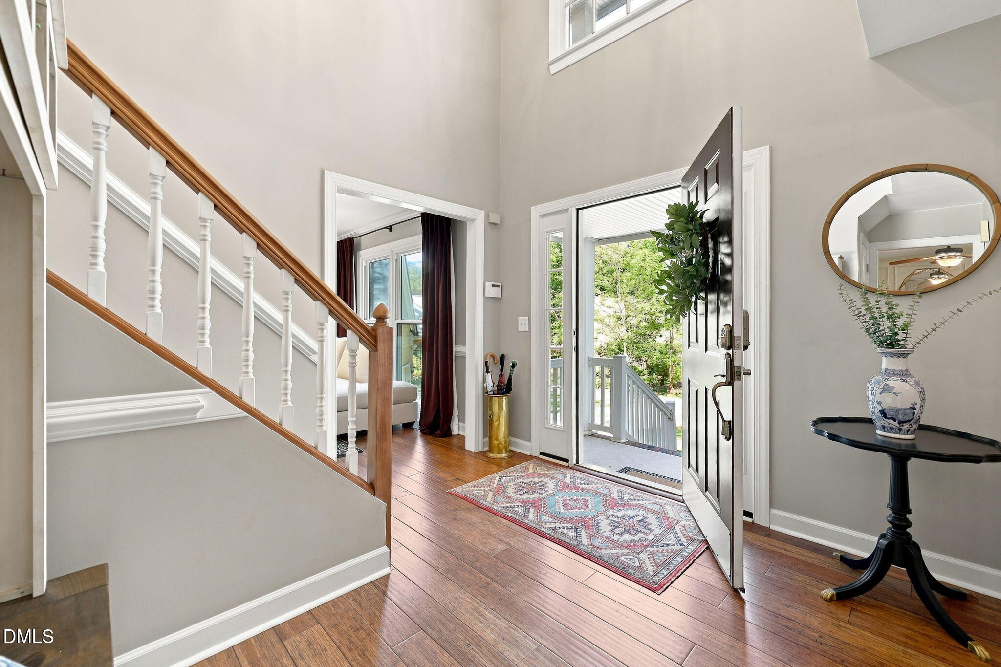109 W Laurenbrook Court