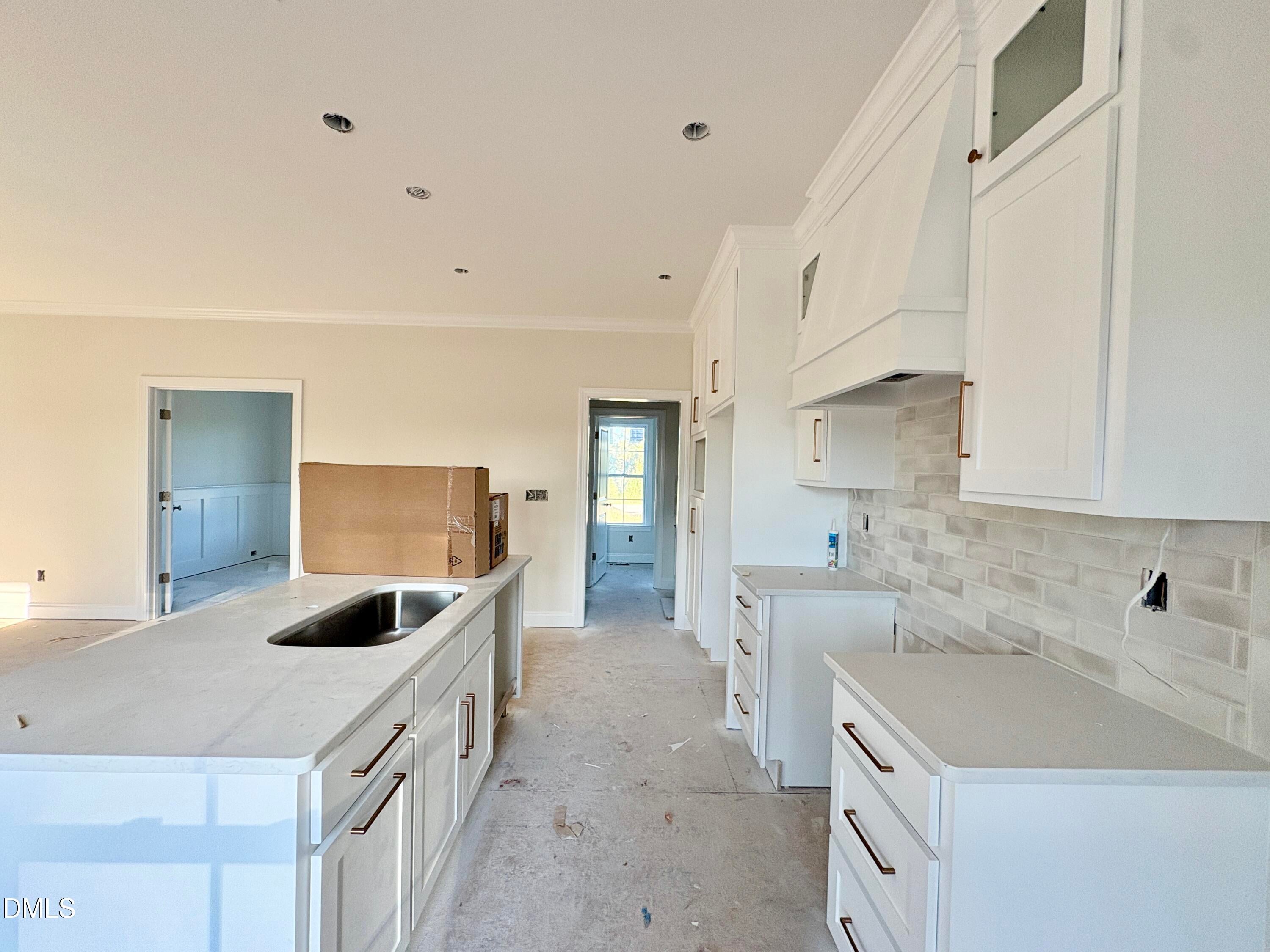 7655 Sweetwater Drive
