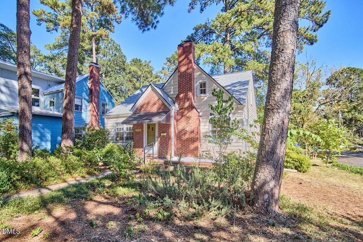 1400 Virginia Avenue