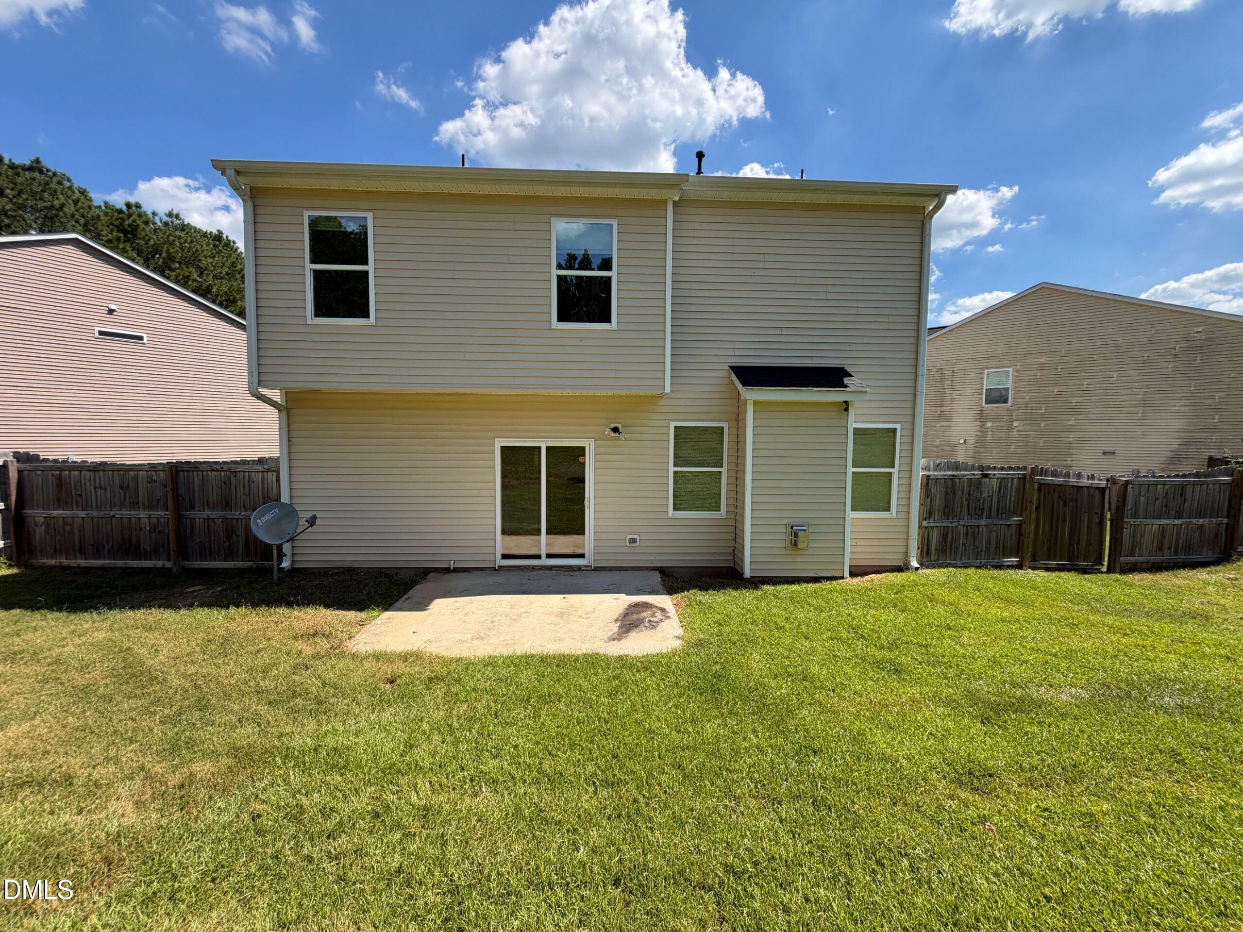 1317 Hosmer Court