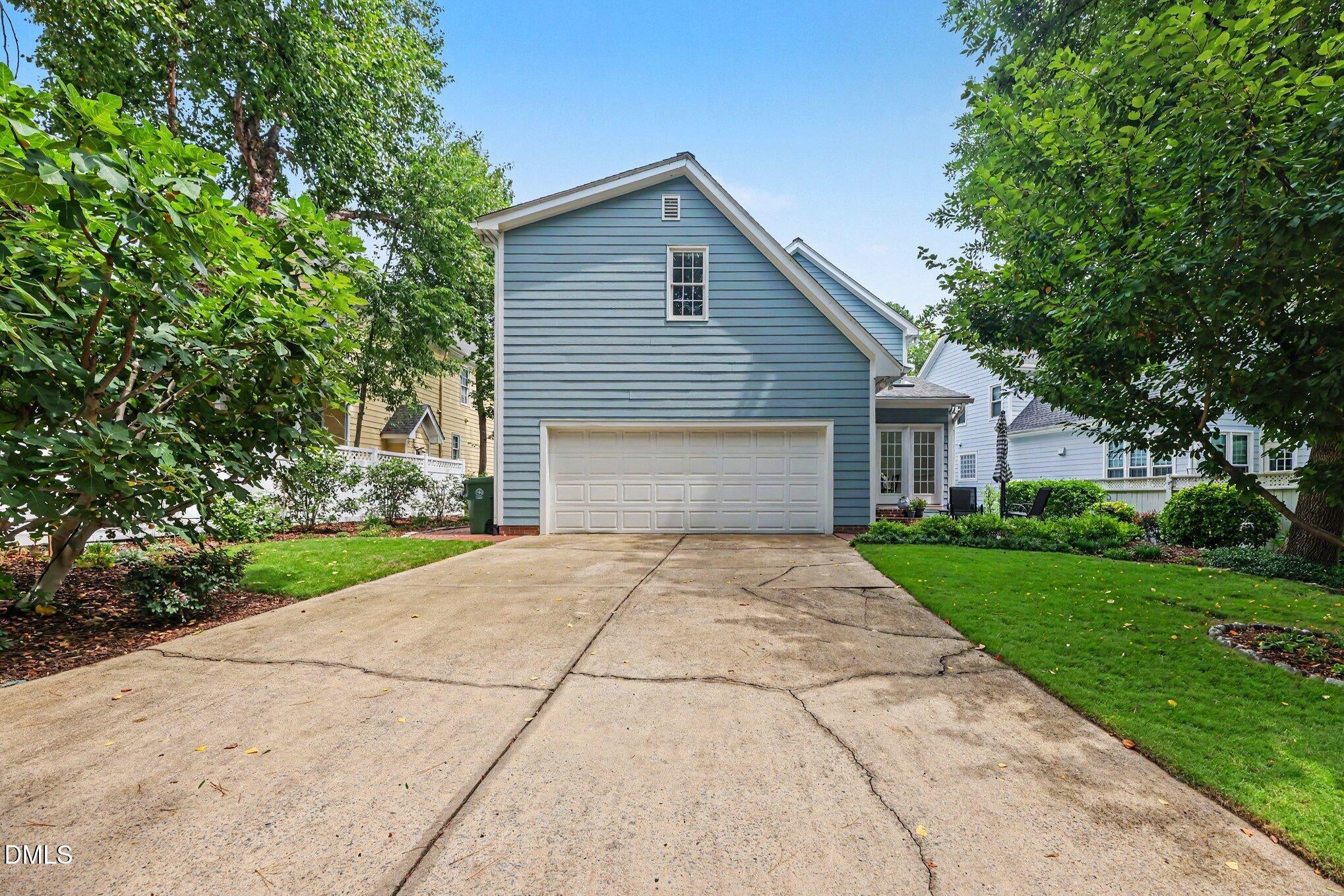 405 Carpenter Town Lane