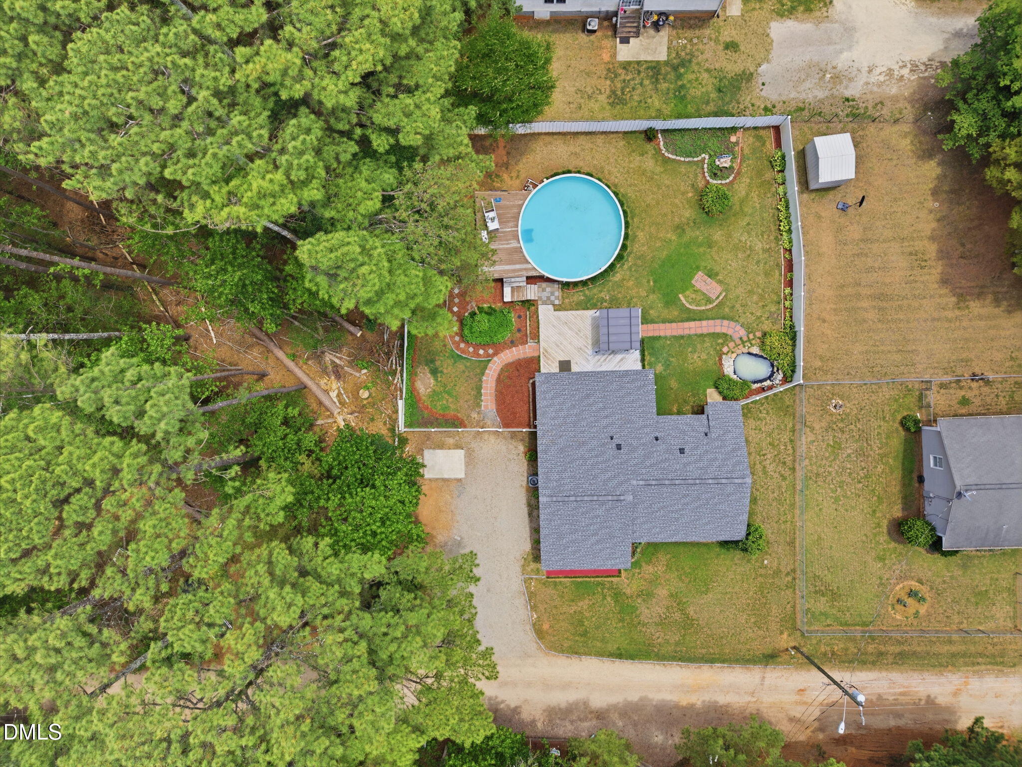816 N Wingate Street