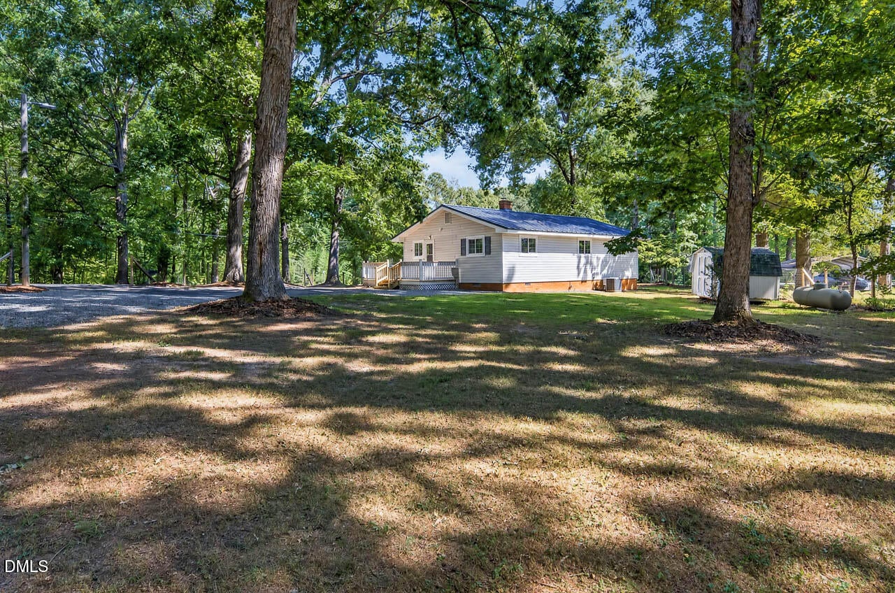 2119 Irvin Circle