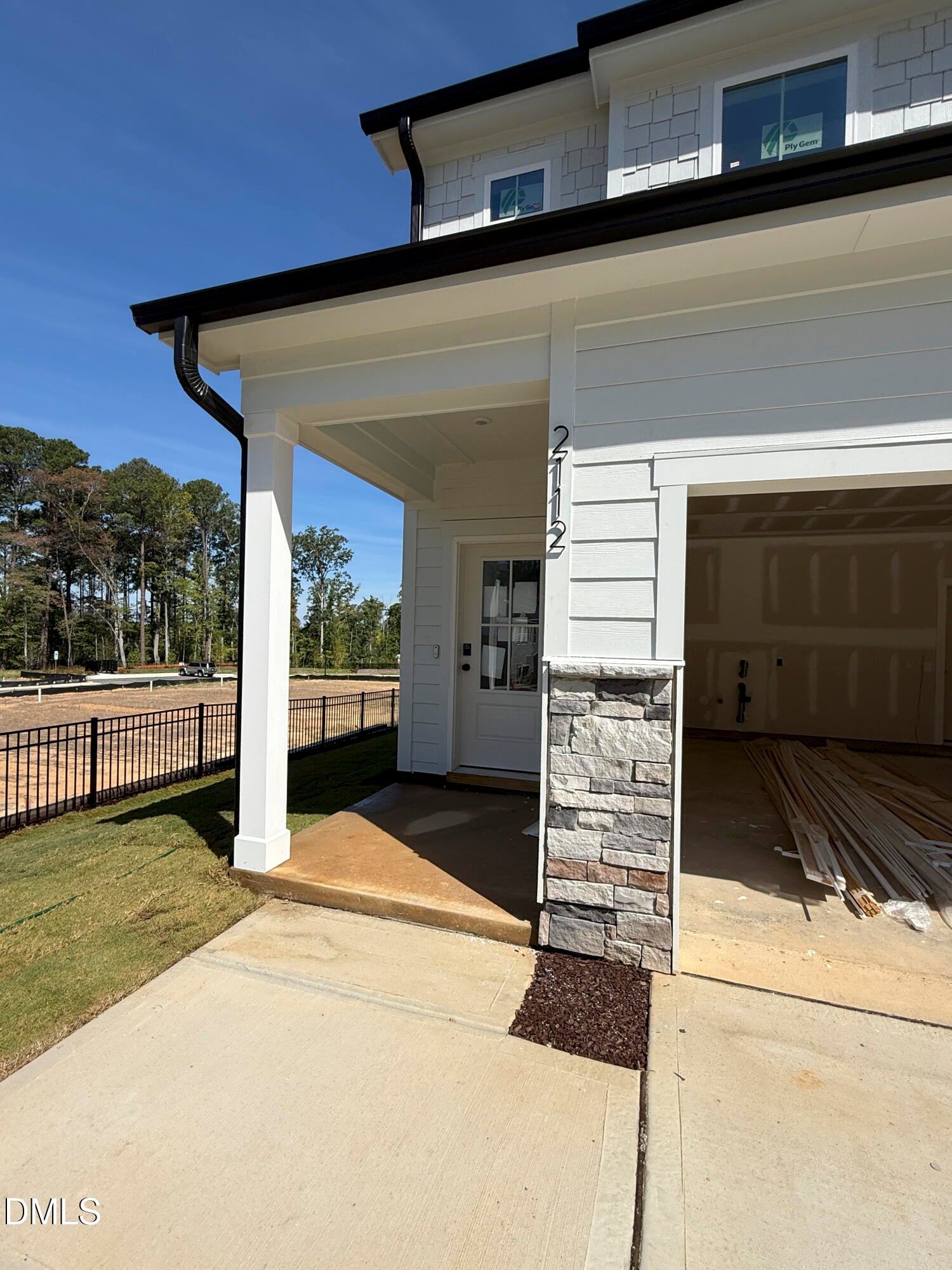 2112 Shaded Knoll Road