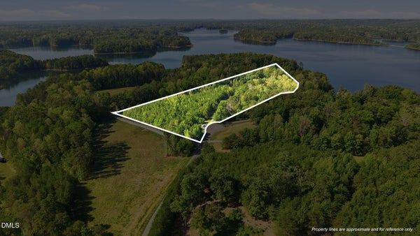 2 BAIRD CT, ROXBORO, NC 27574 - Image 1eff6452ceadc2d07446ebcc86c8f871/4029291352
