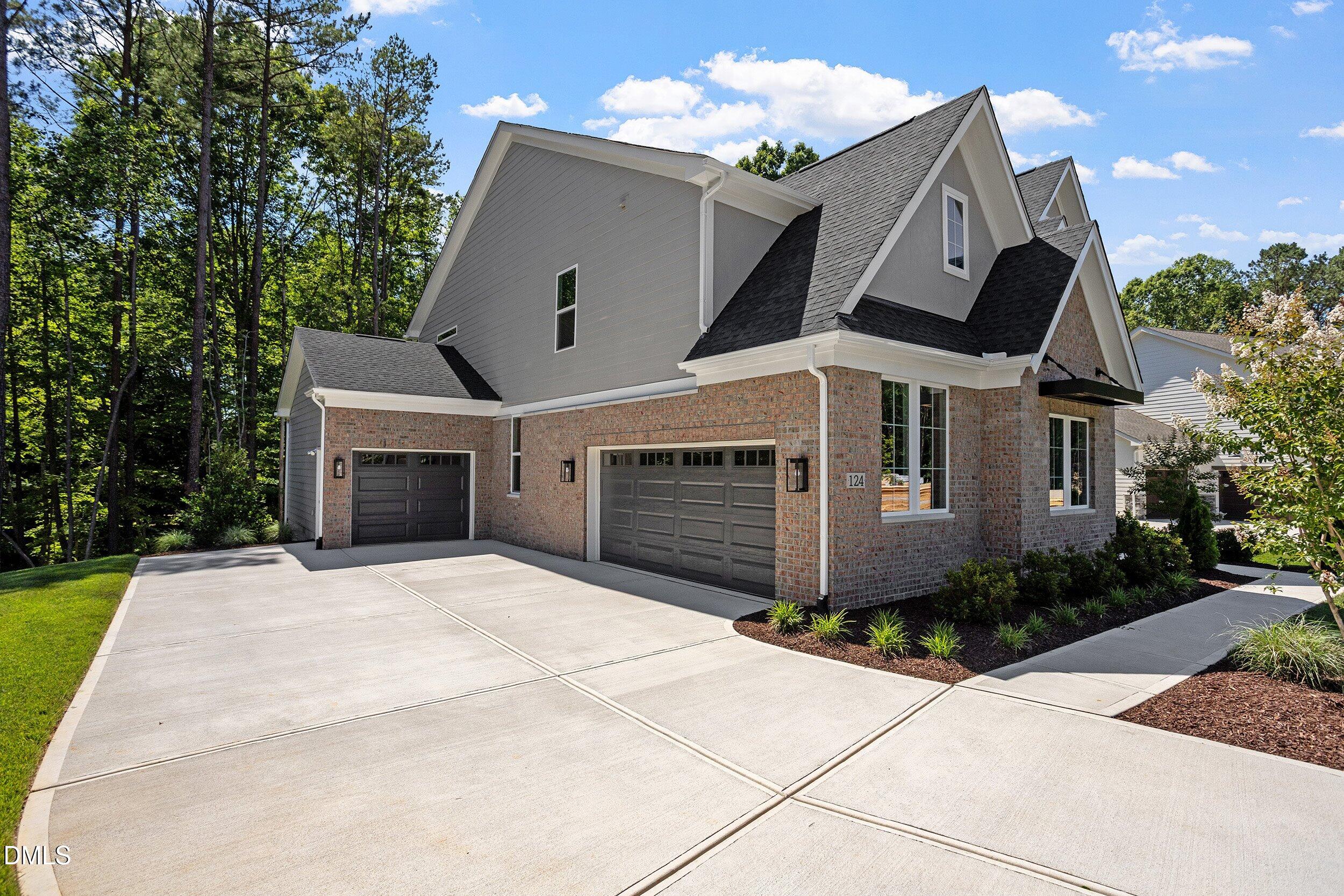 124 Ogden Circle