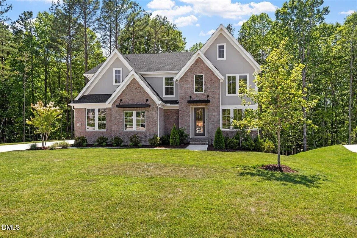 124 Ogden Circle