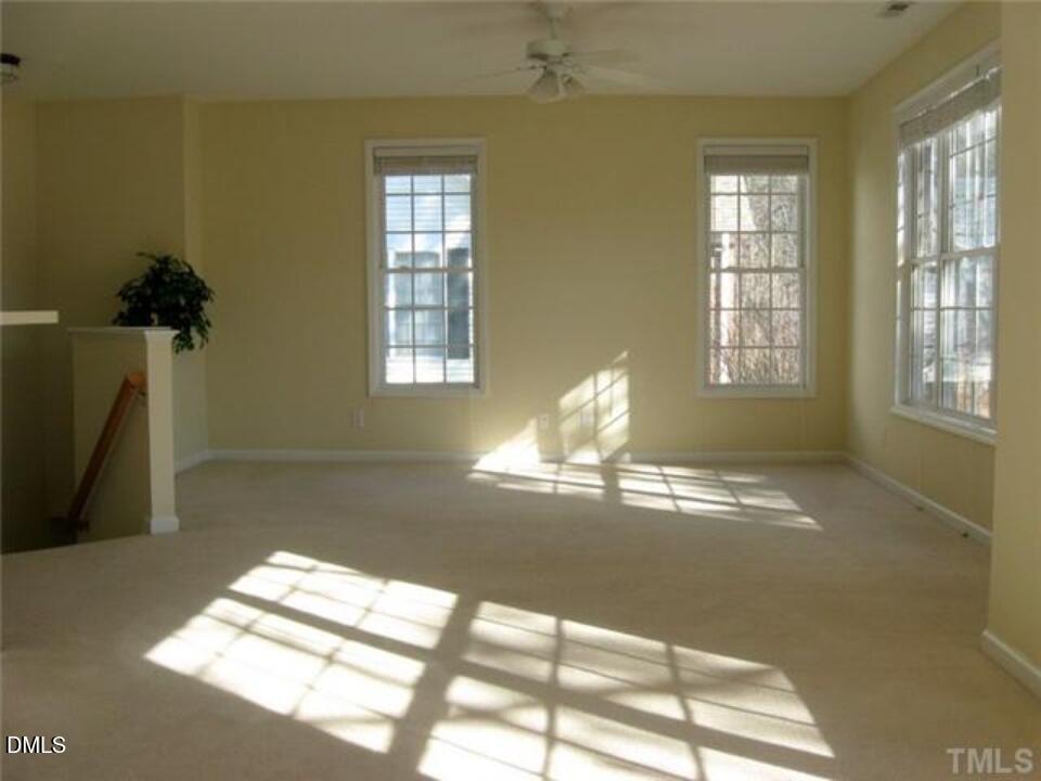 1923 Kudrow Lane 1923