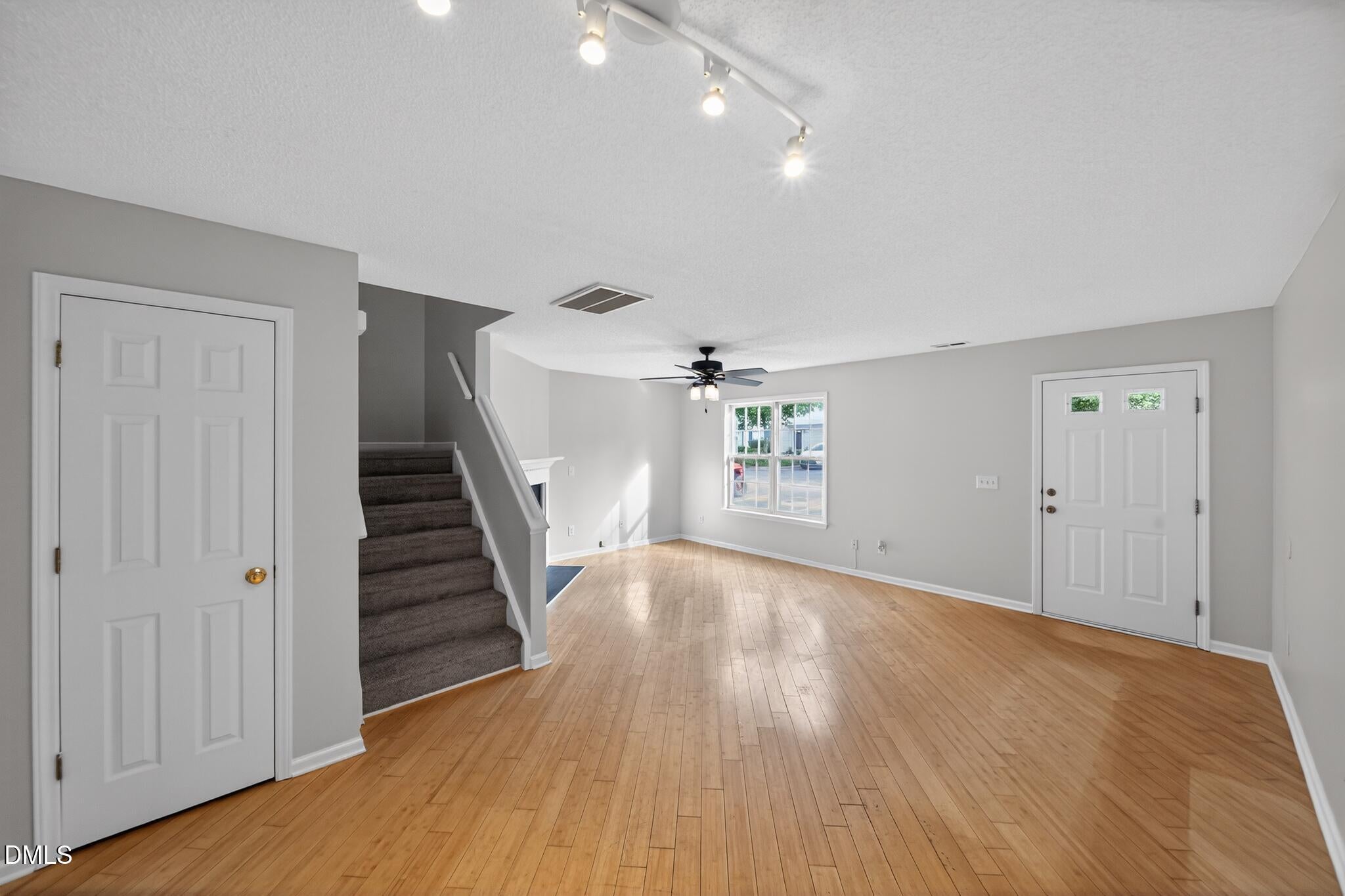 2654 Dwight Place