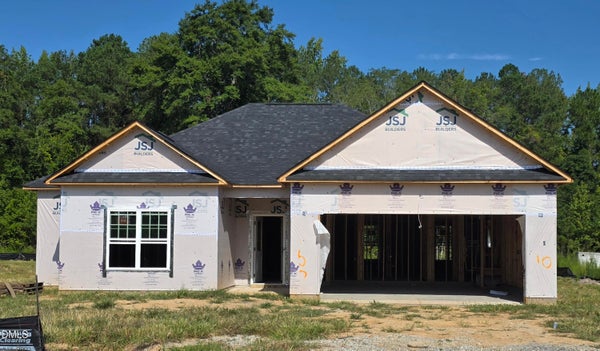 157 AMBROSIA WAY, BUNNLEVEL, NC 28323 - Image 1fa7a6a5e73c41a89cc229b80762b648/2754651984