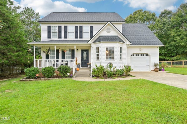 401 BLACKBERRY CREEK DR, WILLOW SPRING, NC 27592 - Image 1fb00e73e7e76edbbff006d68bd083f7/1326691546