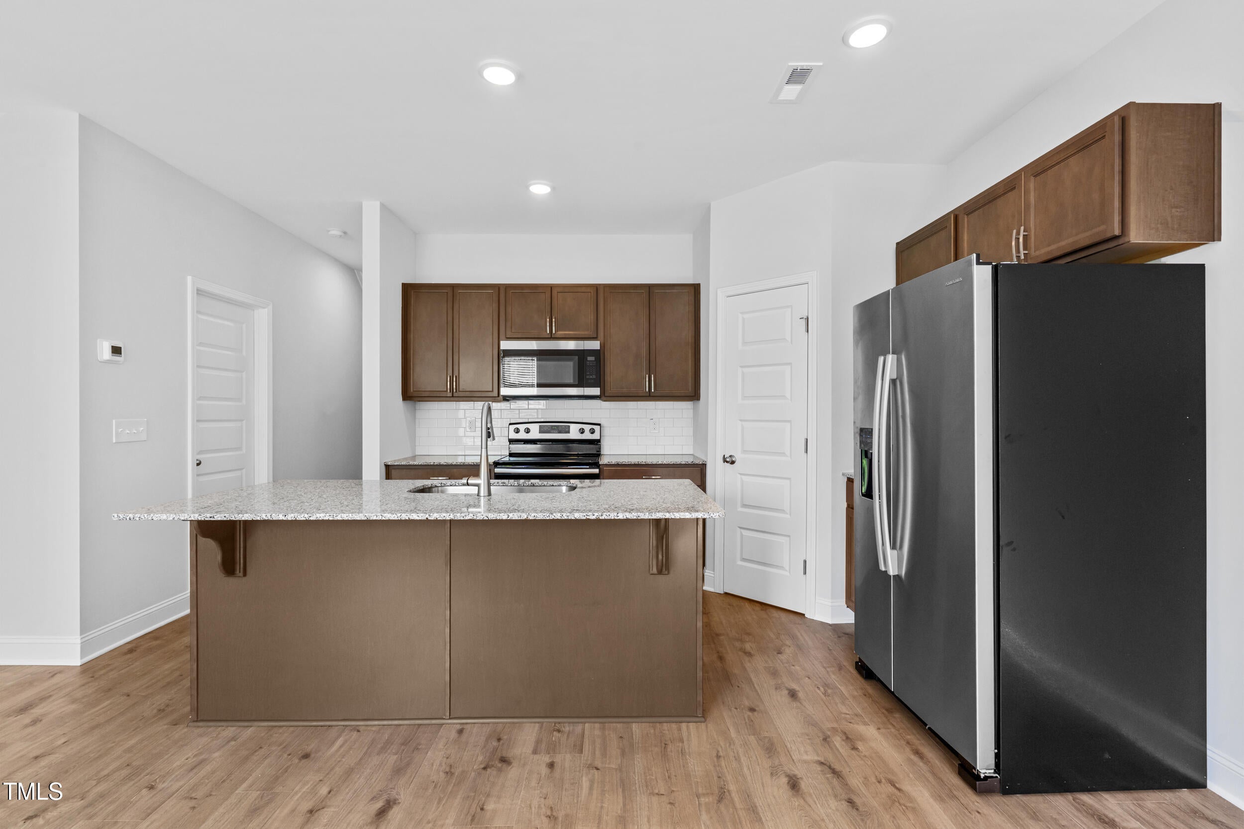 121 E Saltgrass Lane