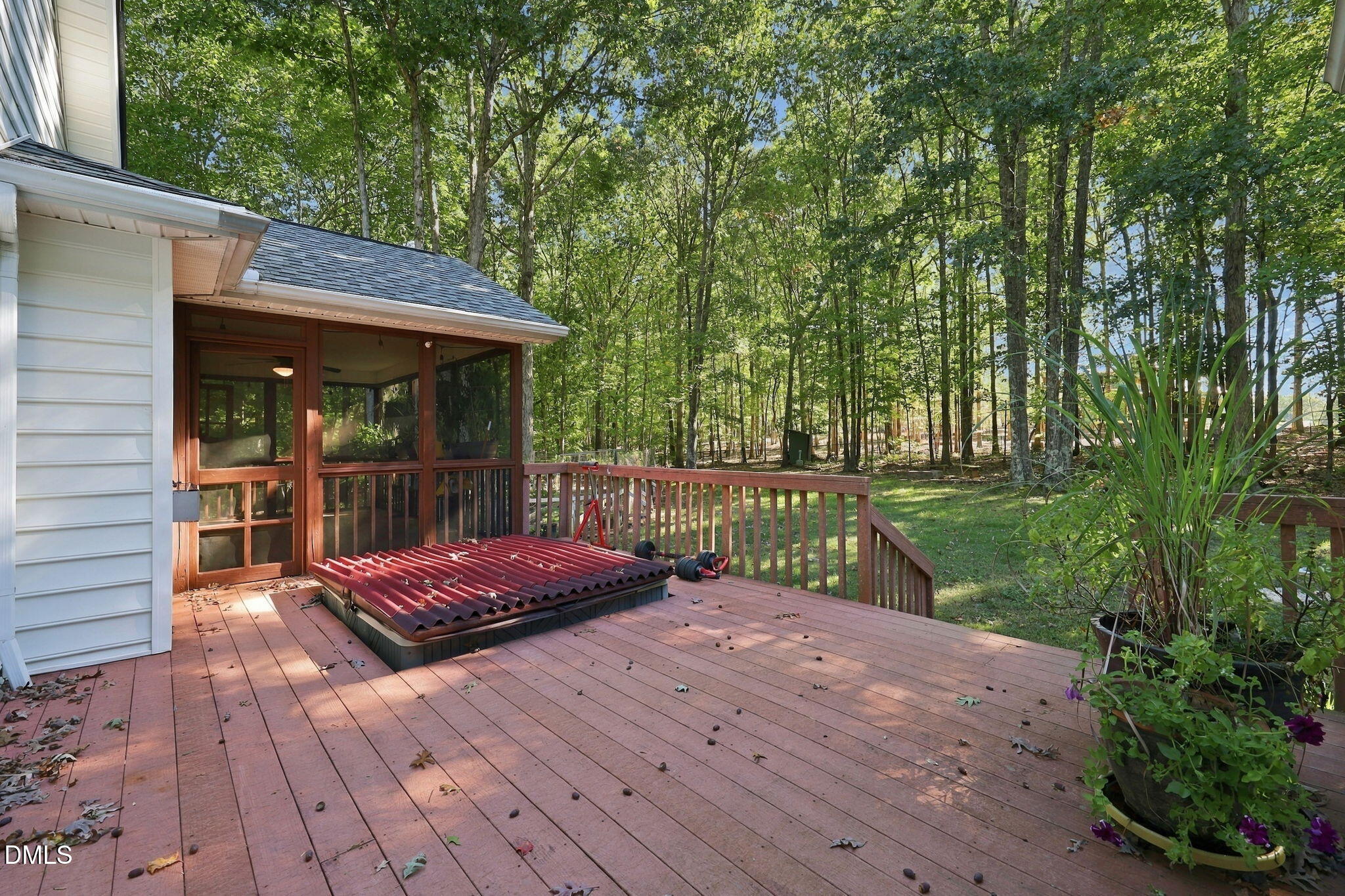 3714 Dillon Lane