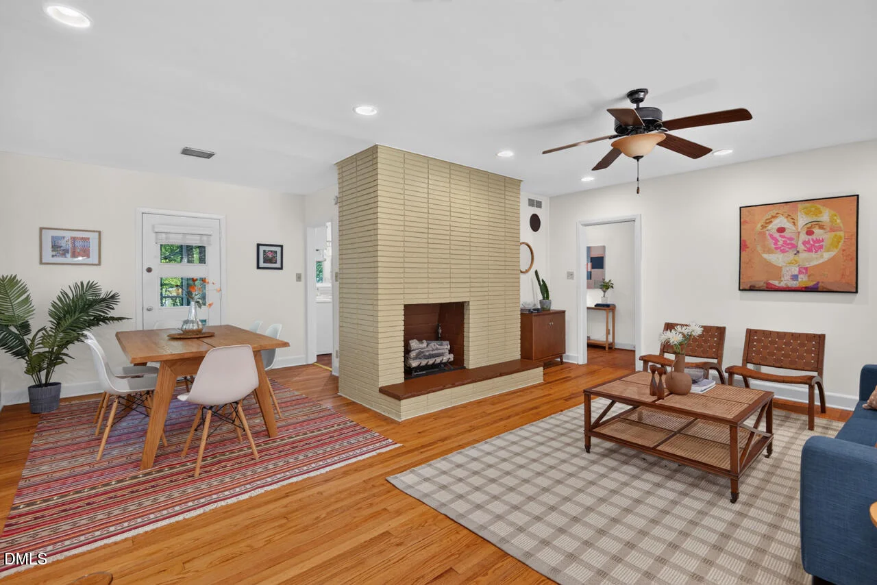 3503 Eastis Drive