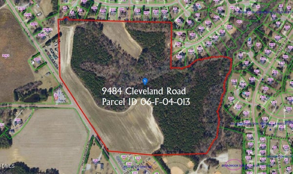 9484 CLEVELAND RD, CLAYTON, NC 27520 - Image 208a020be91d9ce2063d47caec61ca96/1414663312