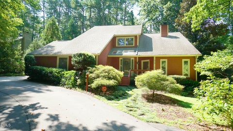 Photo of 818 Lake Forest Drive, Raleigh, NC 27615 (MLS # 10188836)